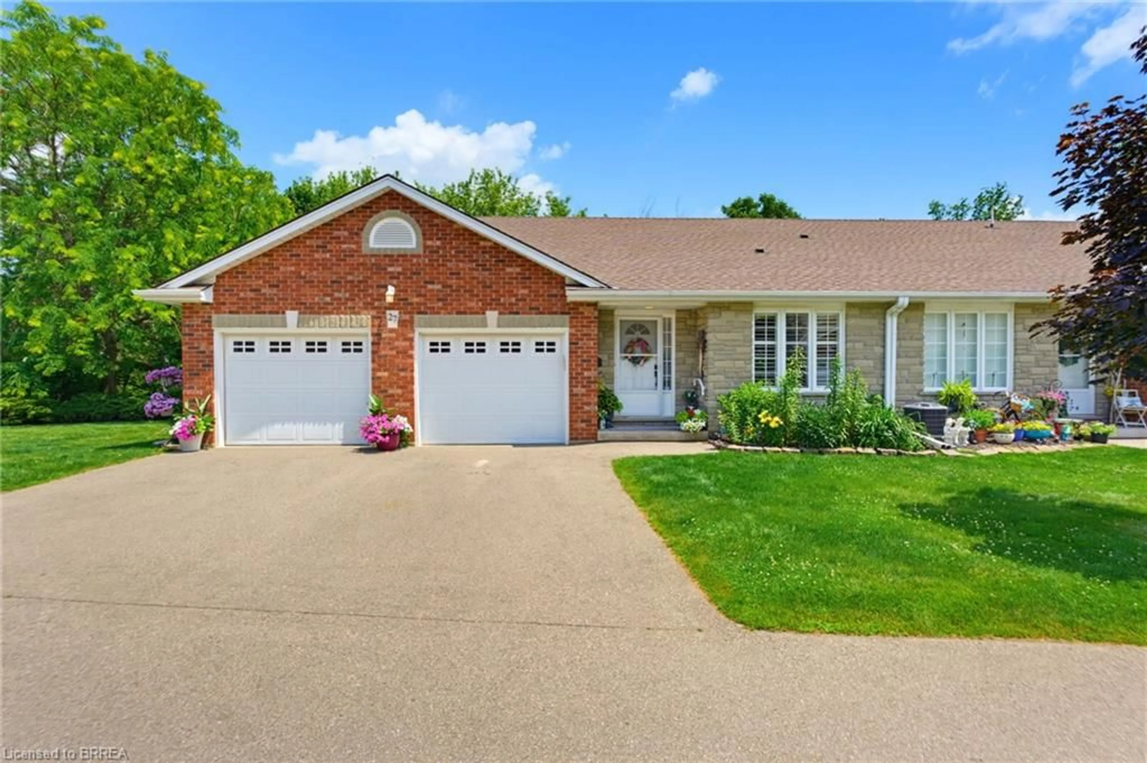 Home with brick exterior material, street for 53 Beverly St #27, St. George Ontario N0E 1N0