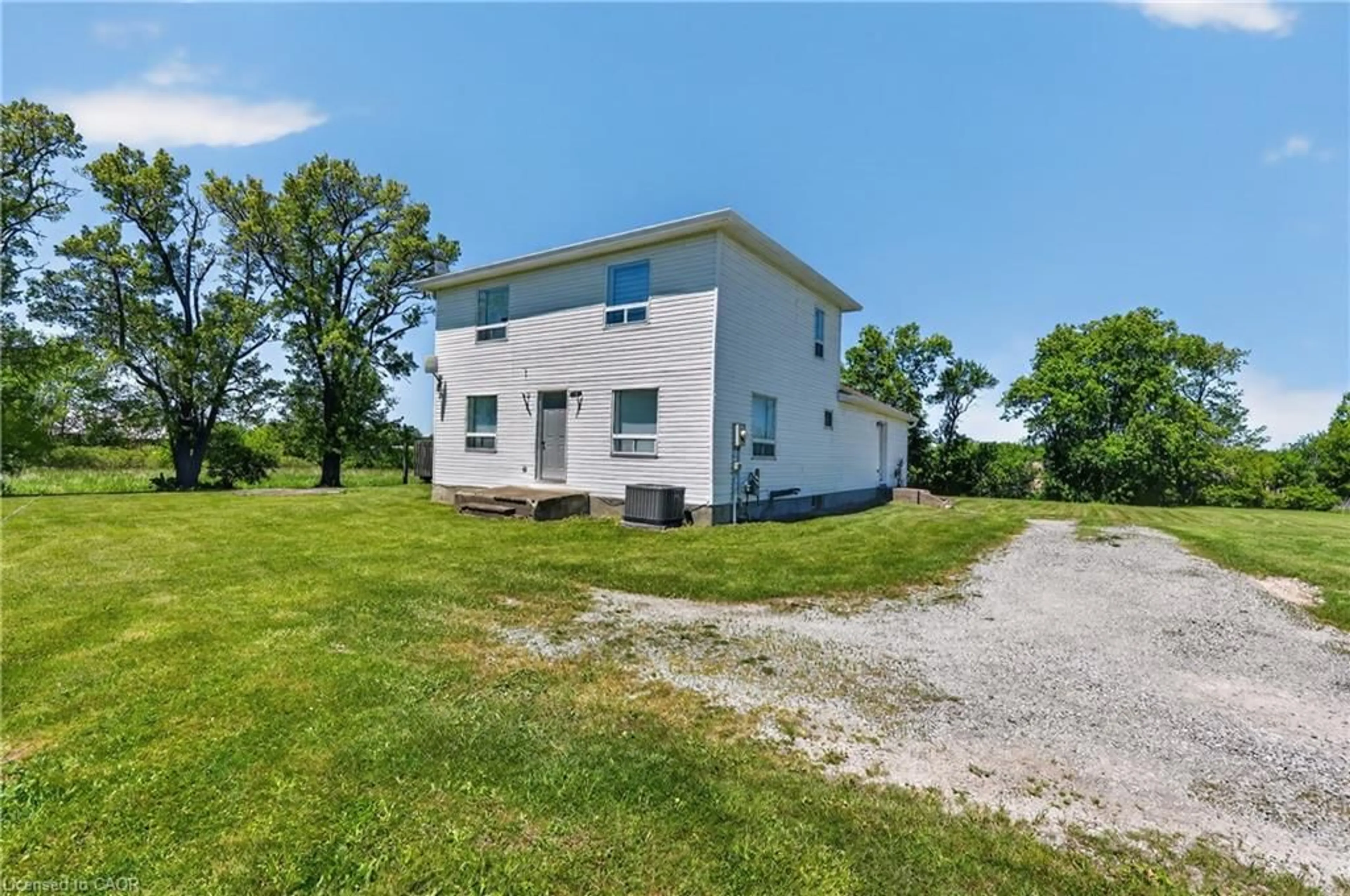 A pic from outside/outdoor area/front of a property/back of a property/a pic from drone, building for 6569 Highway 3, Dunnville Ontario N0A 1C0