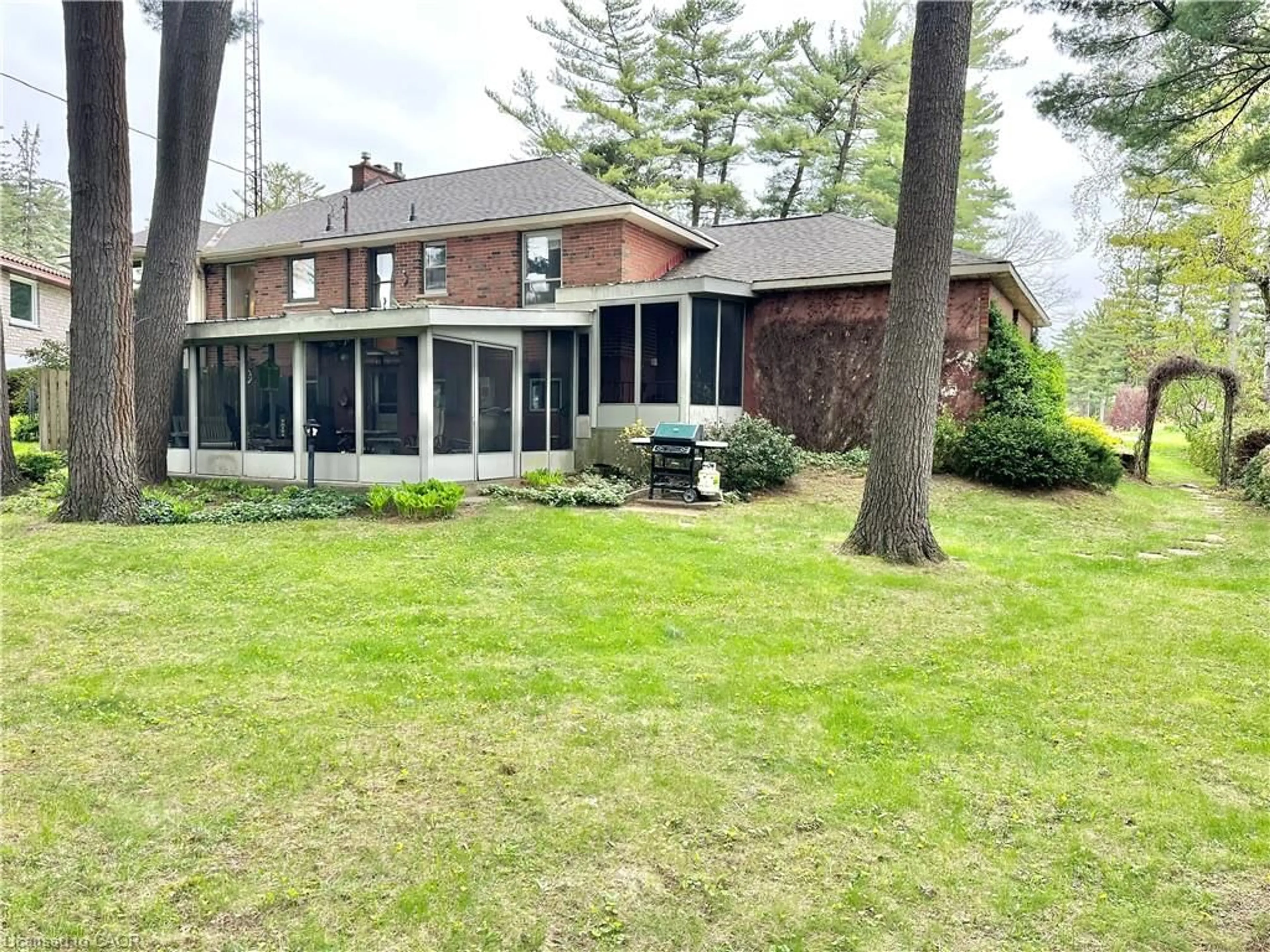 Unknown for 60 Smith Ave, Delhi Ontario N4B 1B8