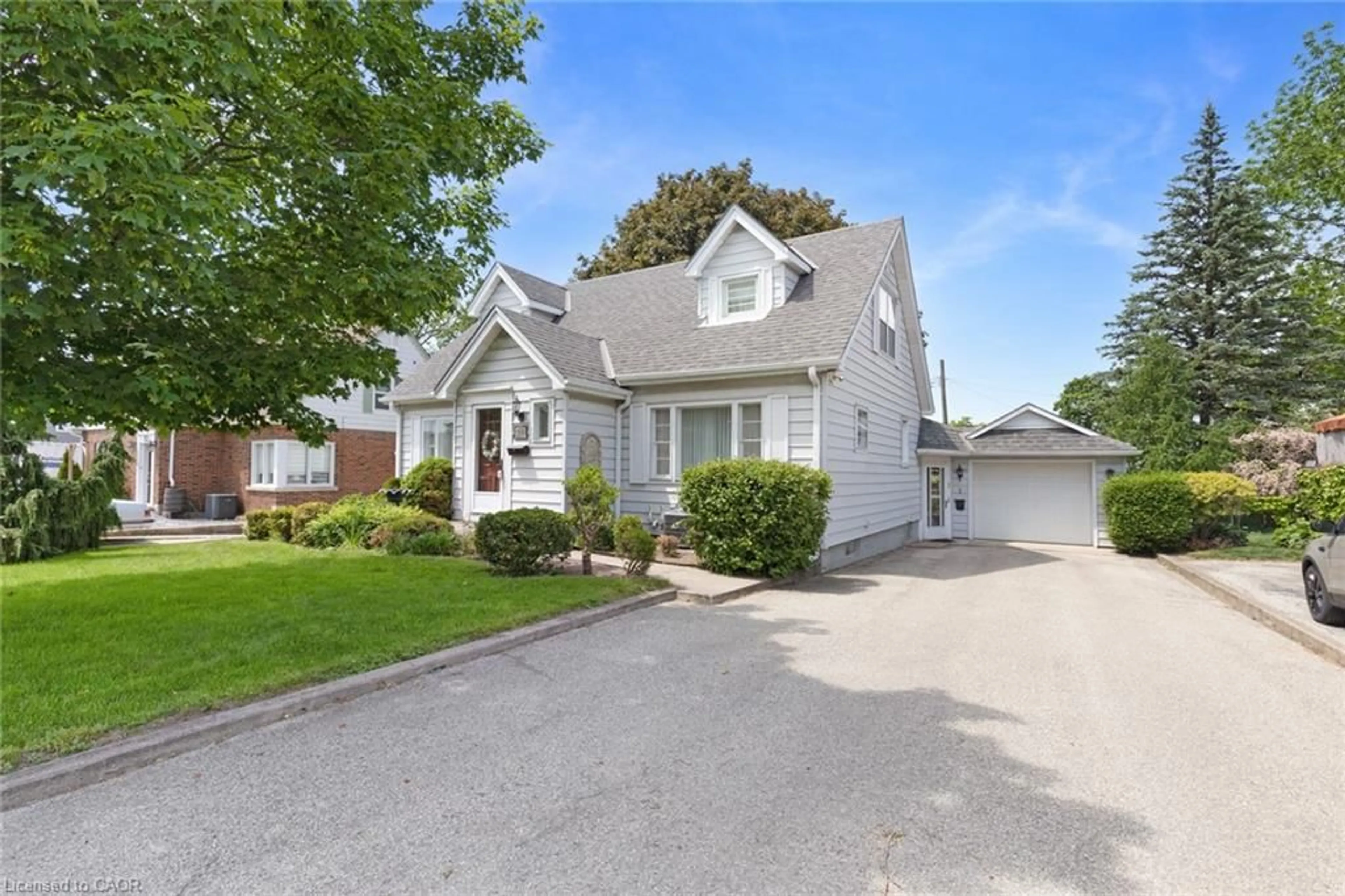 Unknown for 119 Church St, Delhi Ontario N4B 1T6