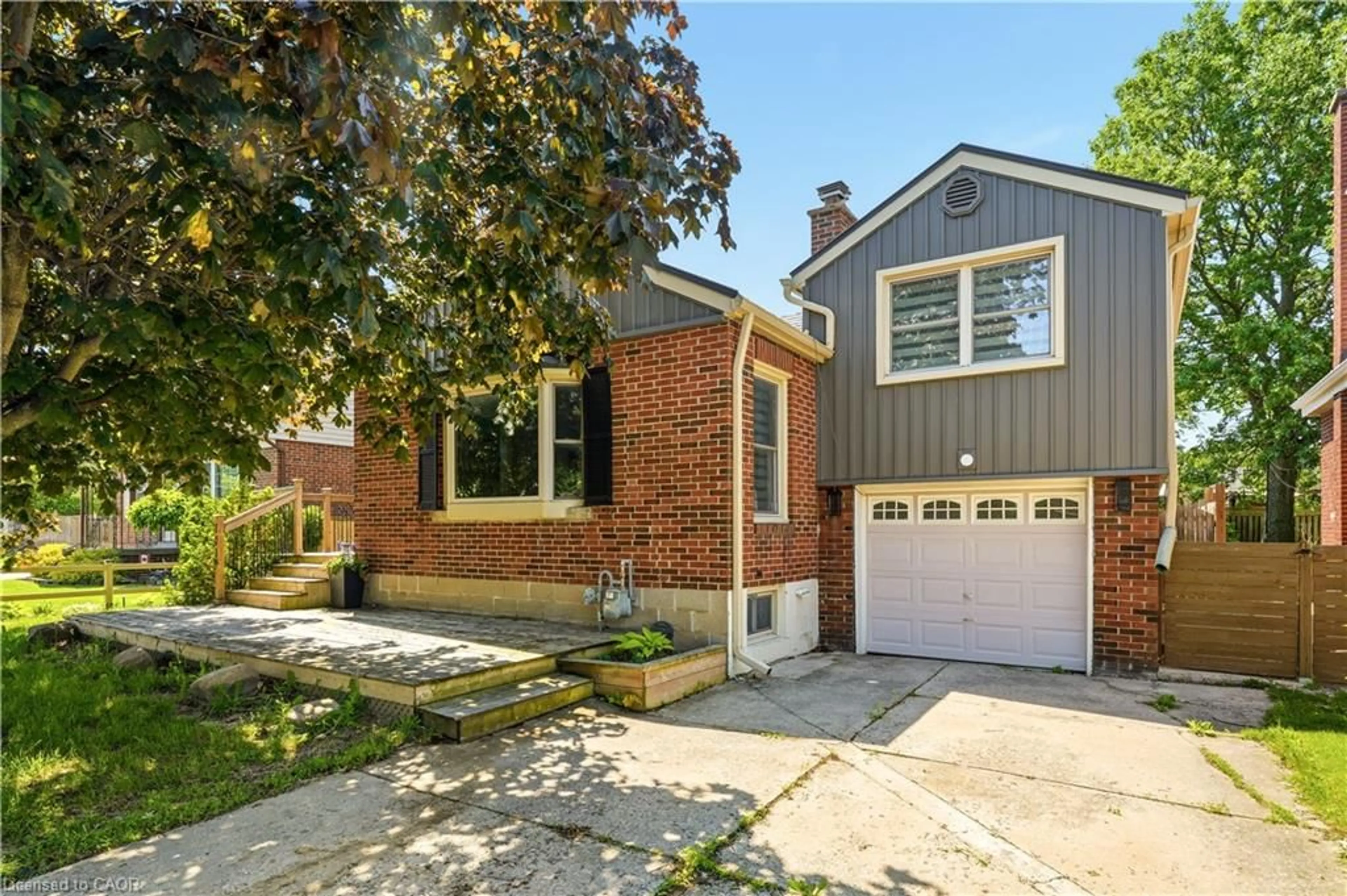 Home with brick exterior material, street for 101 Irene Ave, Stoney Creek Ontario L8G 2B1