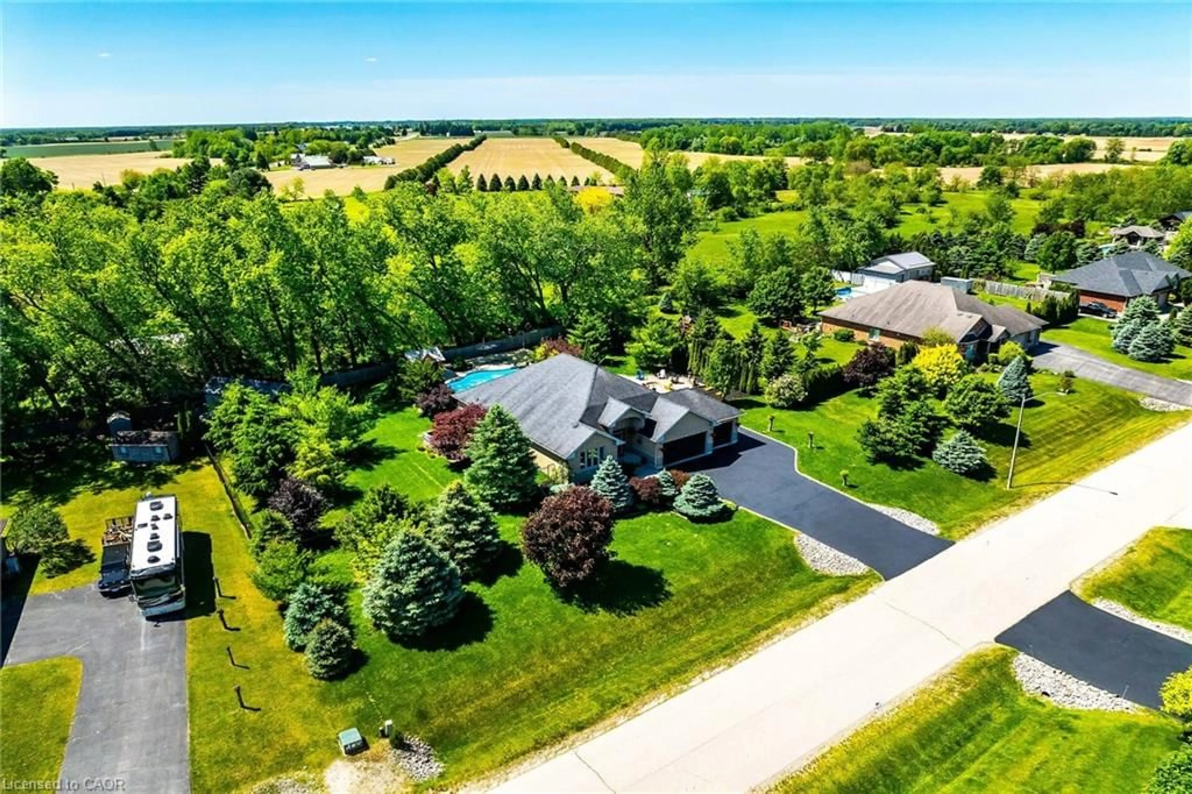 A pic from outside/outdoor area/front of a property/back of a property/a pic from drone, water/lake/river/ocean view for 5 Royal Troon Dr, Scotland Ontario N0E 1R0