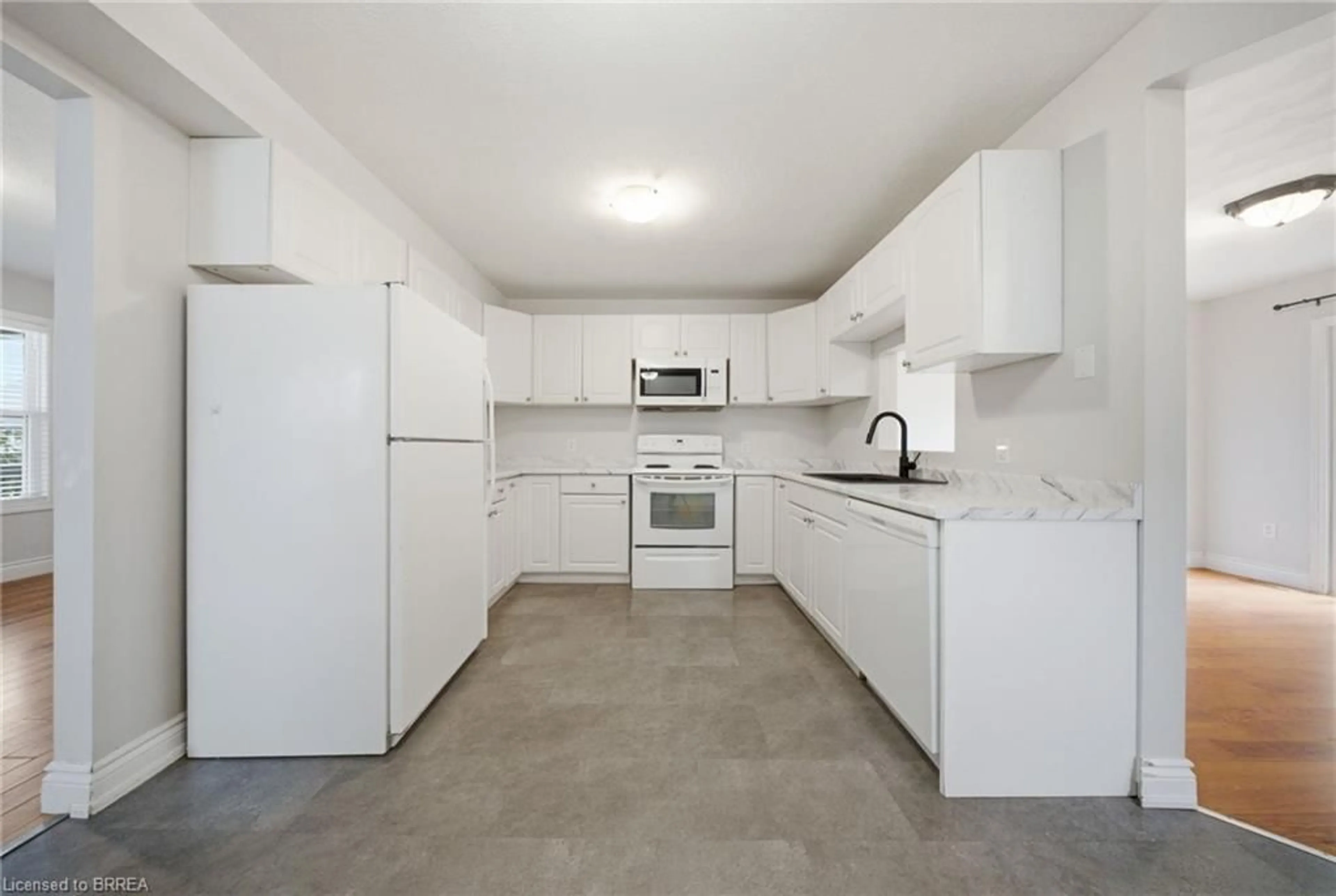 Standard kitchen, ceramic/tile floor for 12 Elgin St, Brantford Ontario N3R 1E6