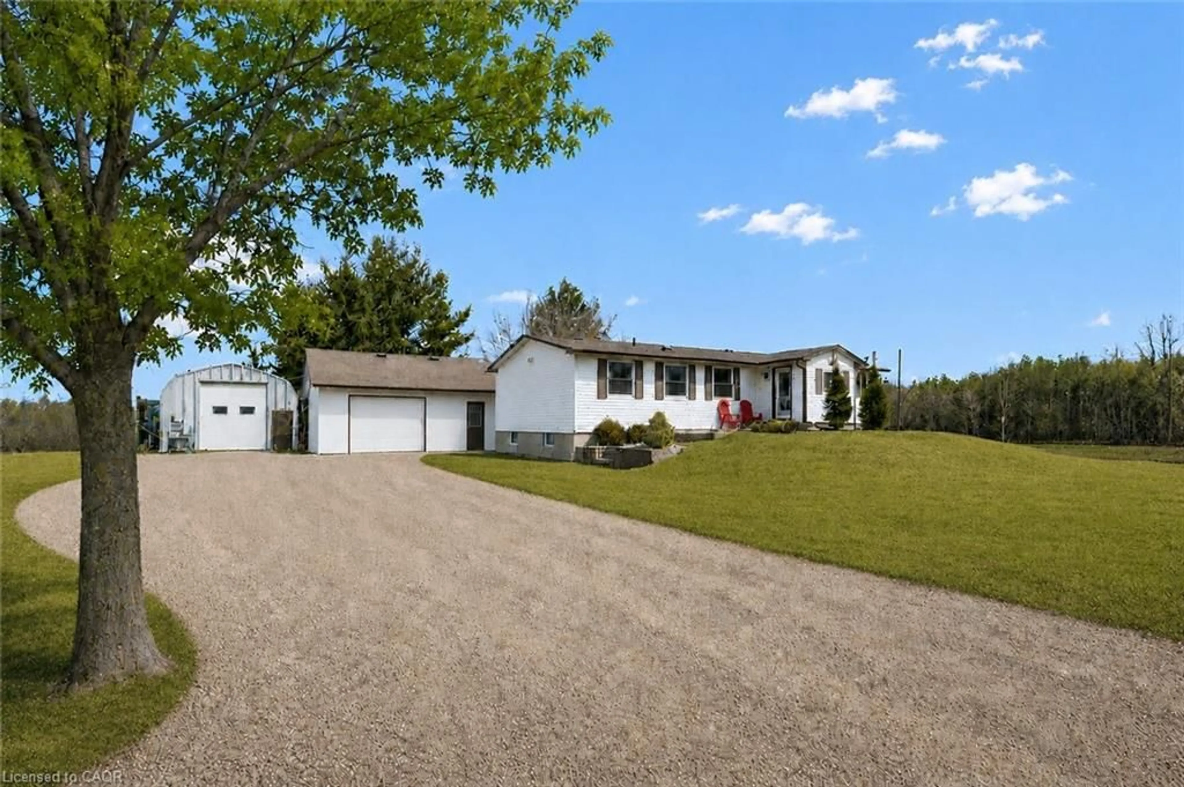 A pic from outside/outdoor area/front of a property/back of a property/a pic from drone, street for 5789 Seventh Line, Rockwood Ontario N0B 2K0