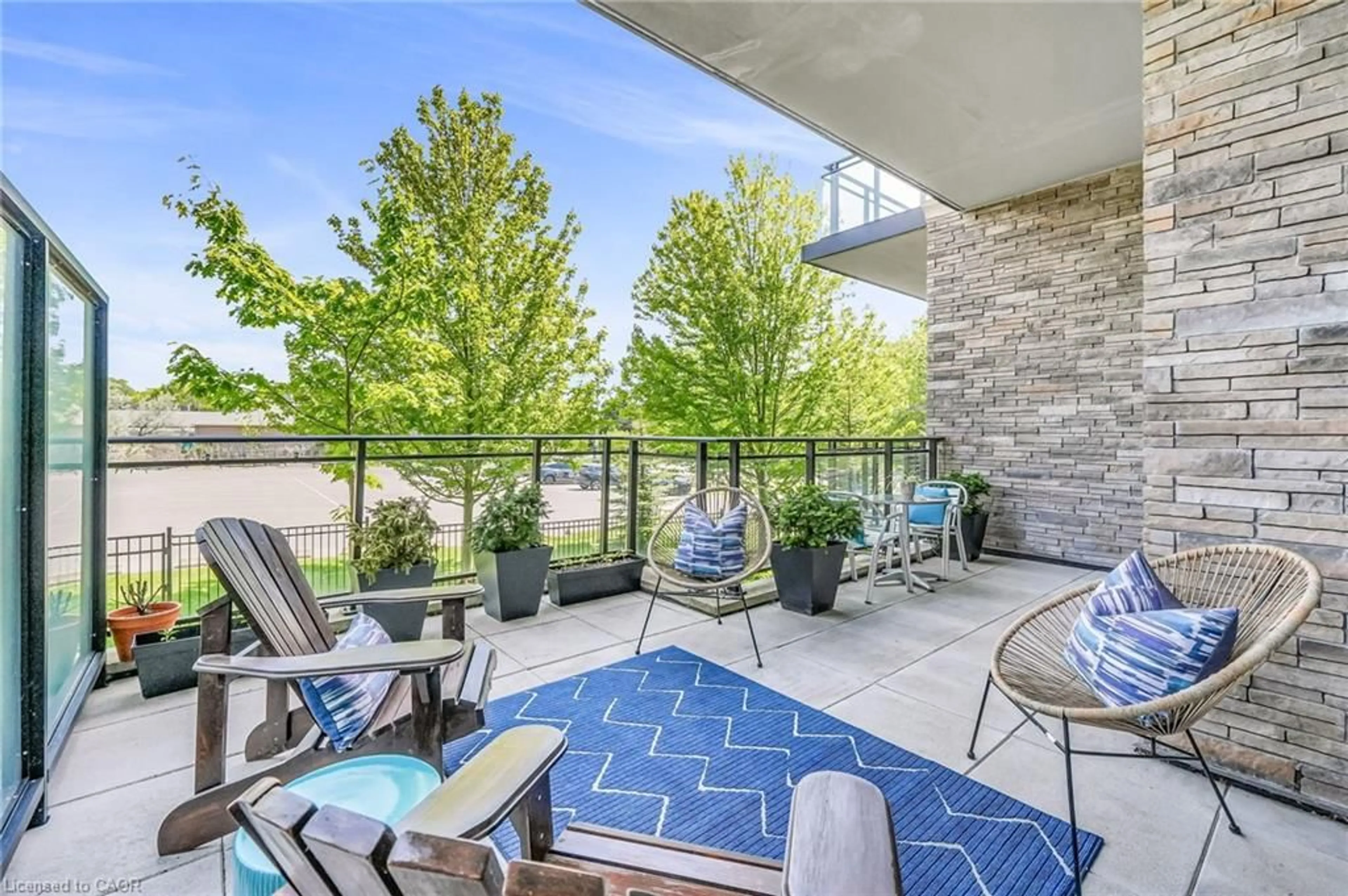 Patio, unknown for 1575 Lakeshore Rd #GR26, Mississauga Ontario L5J 0B1
