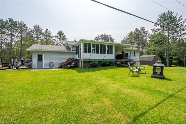 1719 Weslemkoon Lake Rd, Gilmour 5