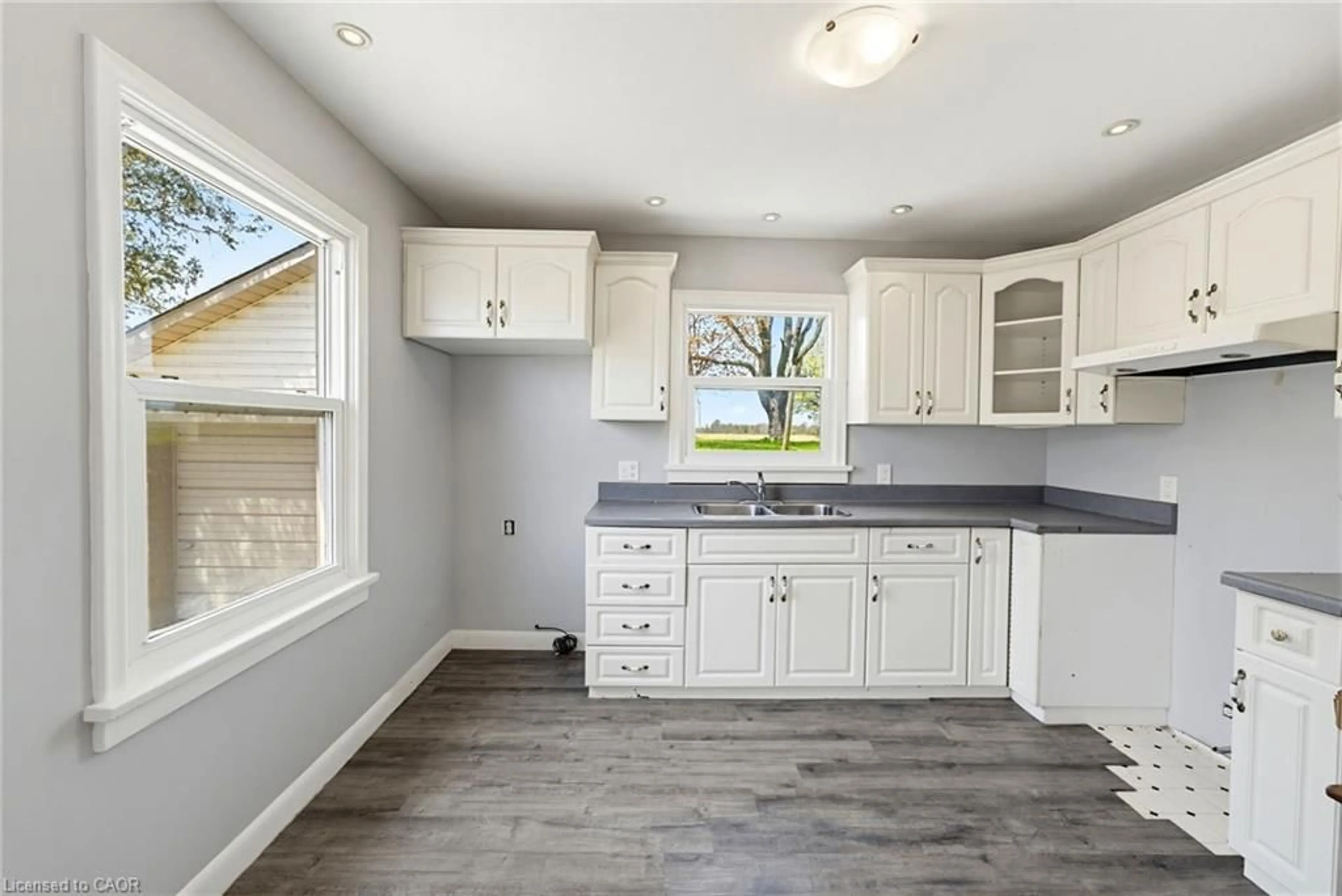 Open concept kitchen, unknown for 2721 North Shore Rd, Lowbanks Ontario N0A 1K0