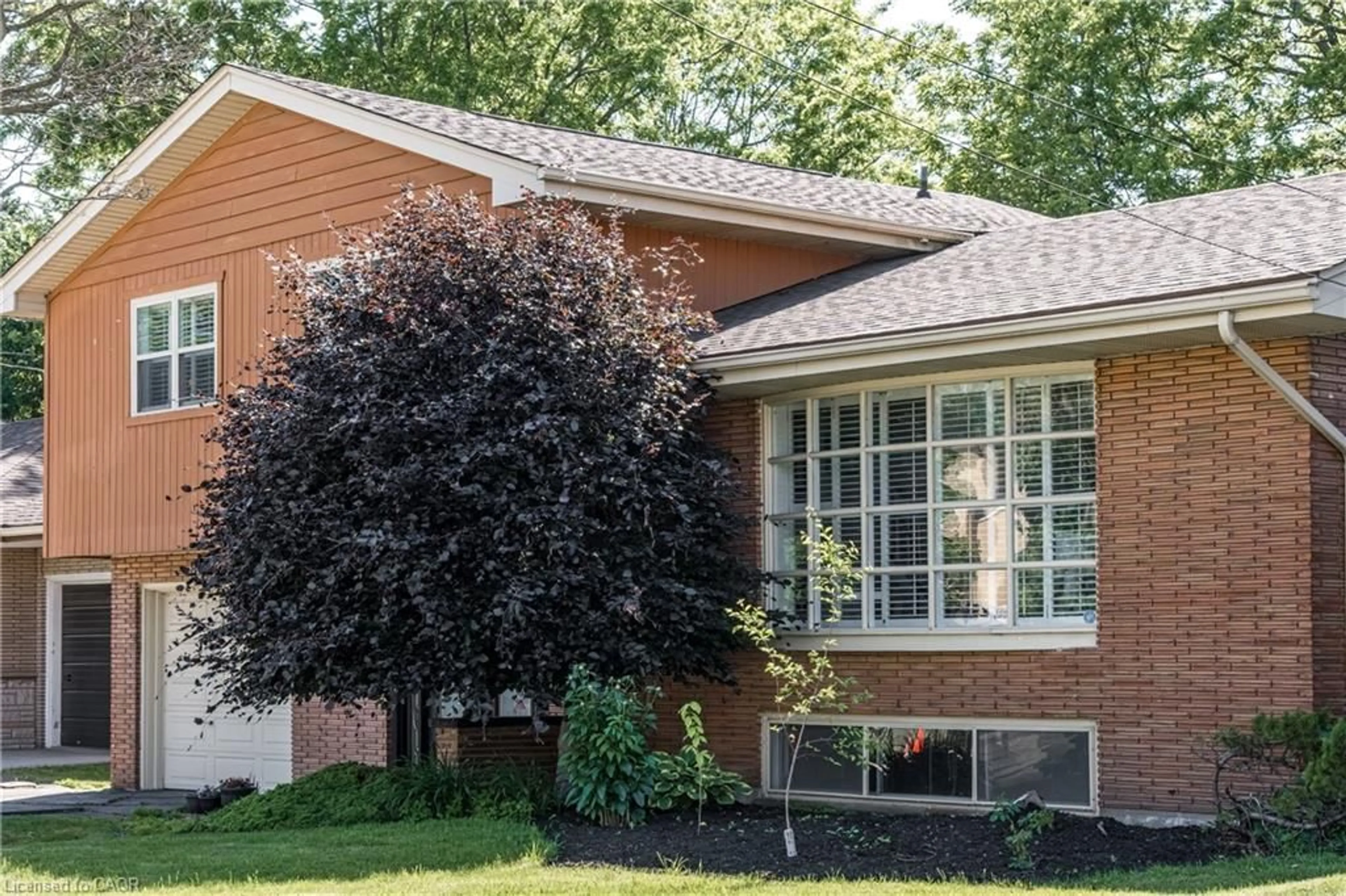 Home with brick exterior material, street for 106 Cline Ave, Hamilton Ontario L8S 1X1