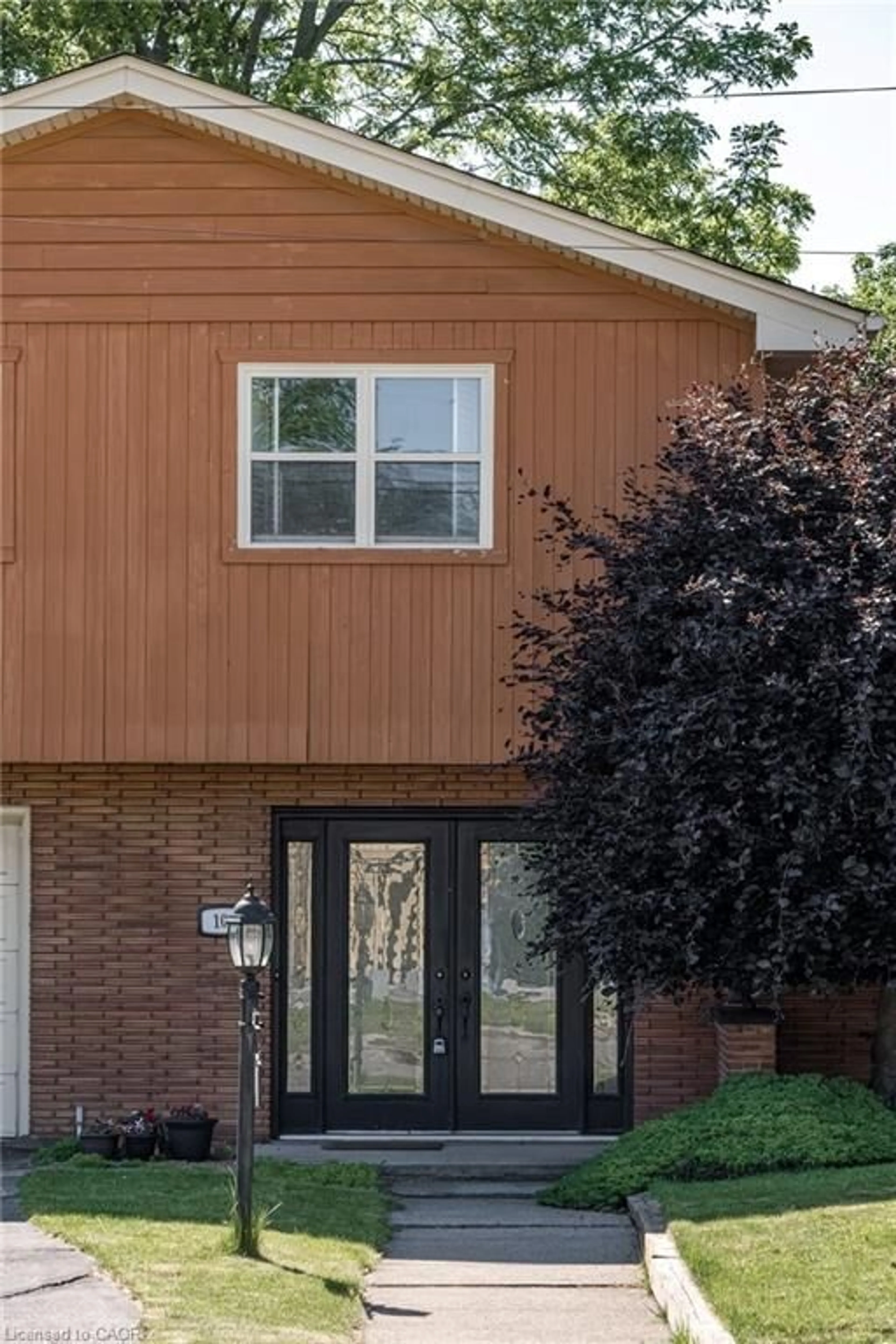 Home with brick exterior material, street for 106 Cline Ave, Hamilton Ontario L8S 1X1