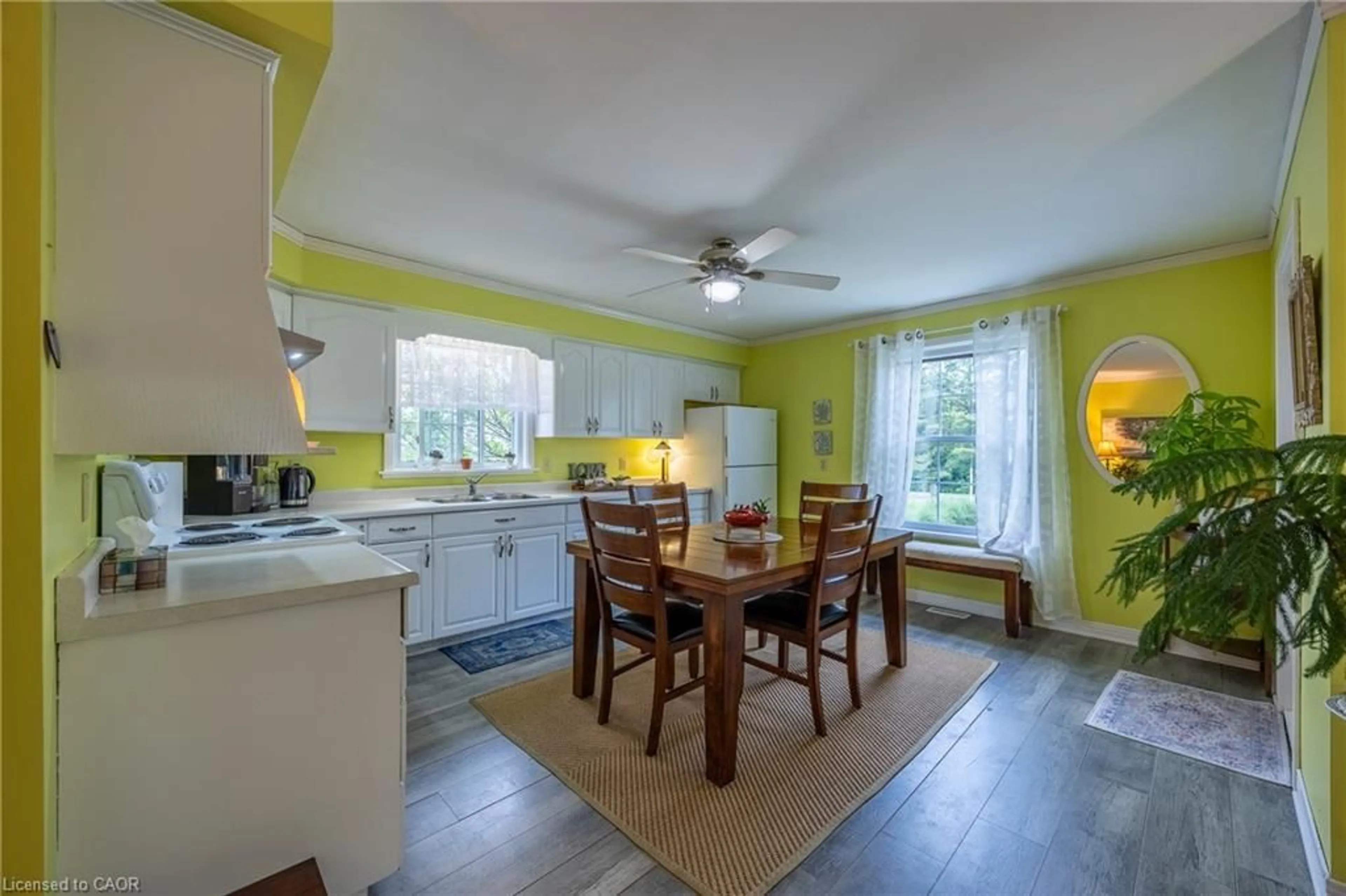 Open concept kitchen, unknown for 122 West Quarterline Rd, Port Rowan Ontario N0E 1M0