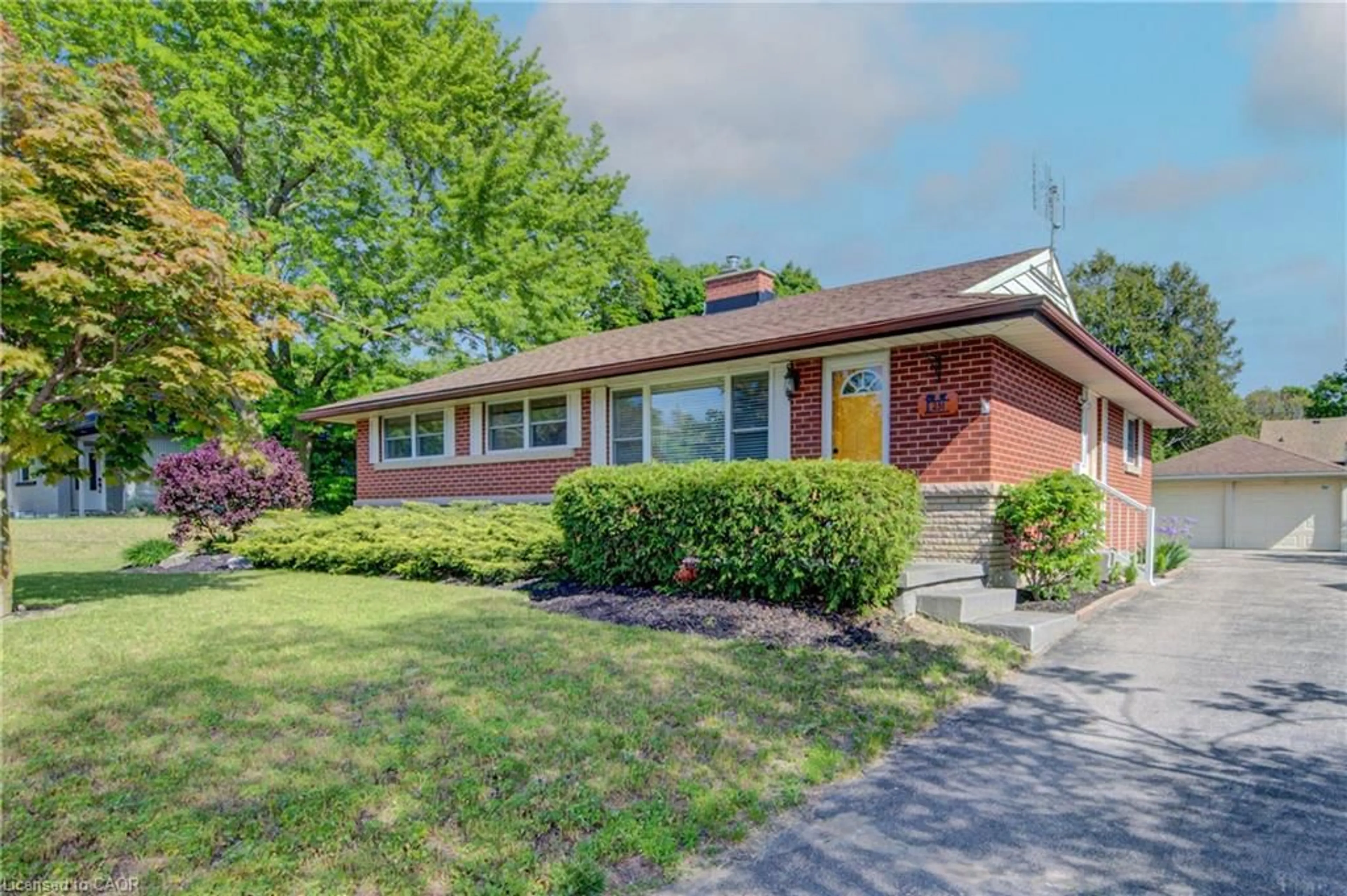 Home with brick exterior material, street for 251 Union St, Waterloo Ontario N2J 1E3