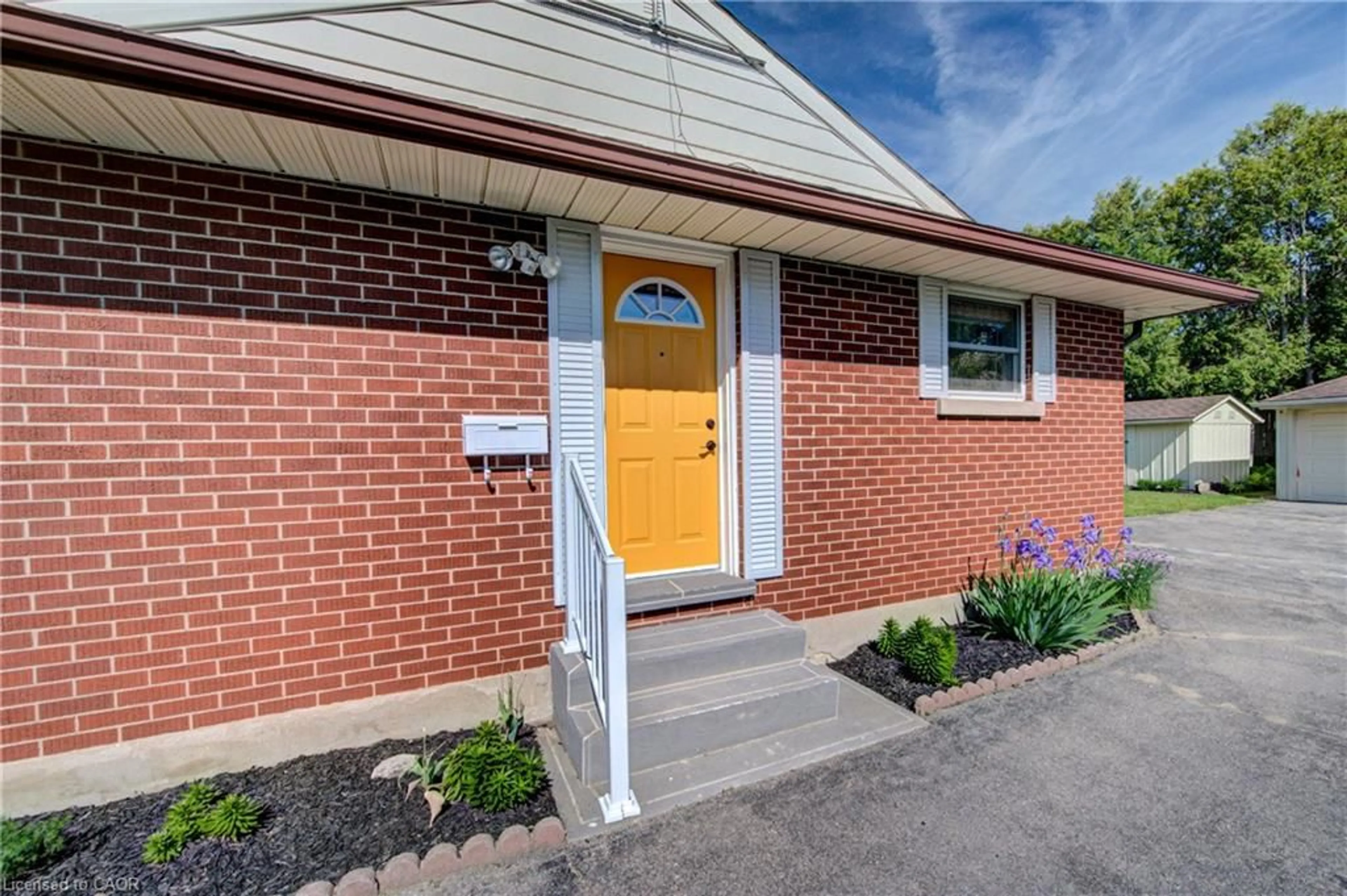 Home with brick exterior material, street for 251 Union St, Waterloo Ontario N2J 1E3