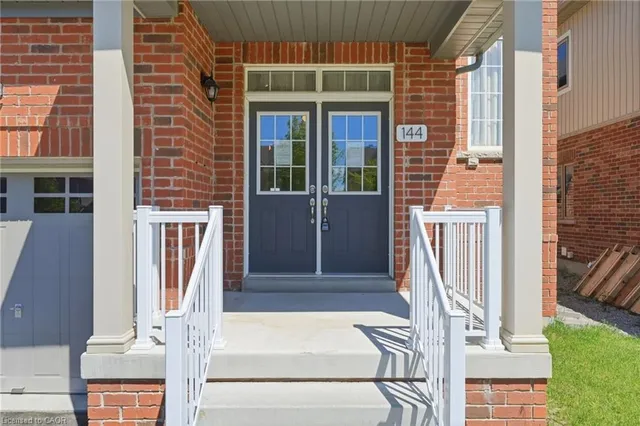 144 Gold Park Glen&, Essa 3