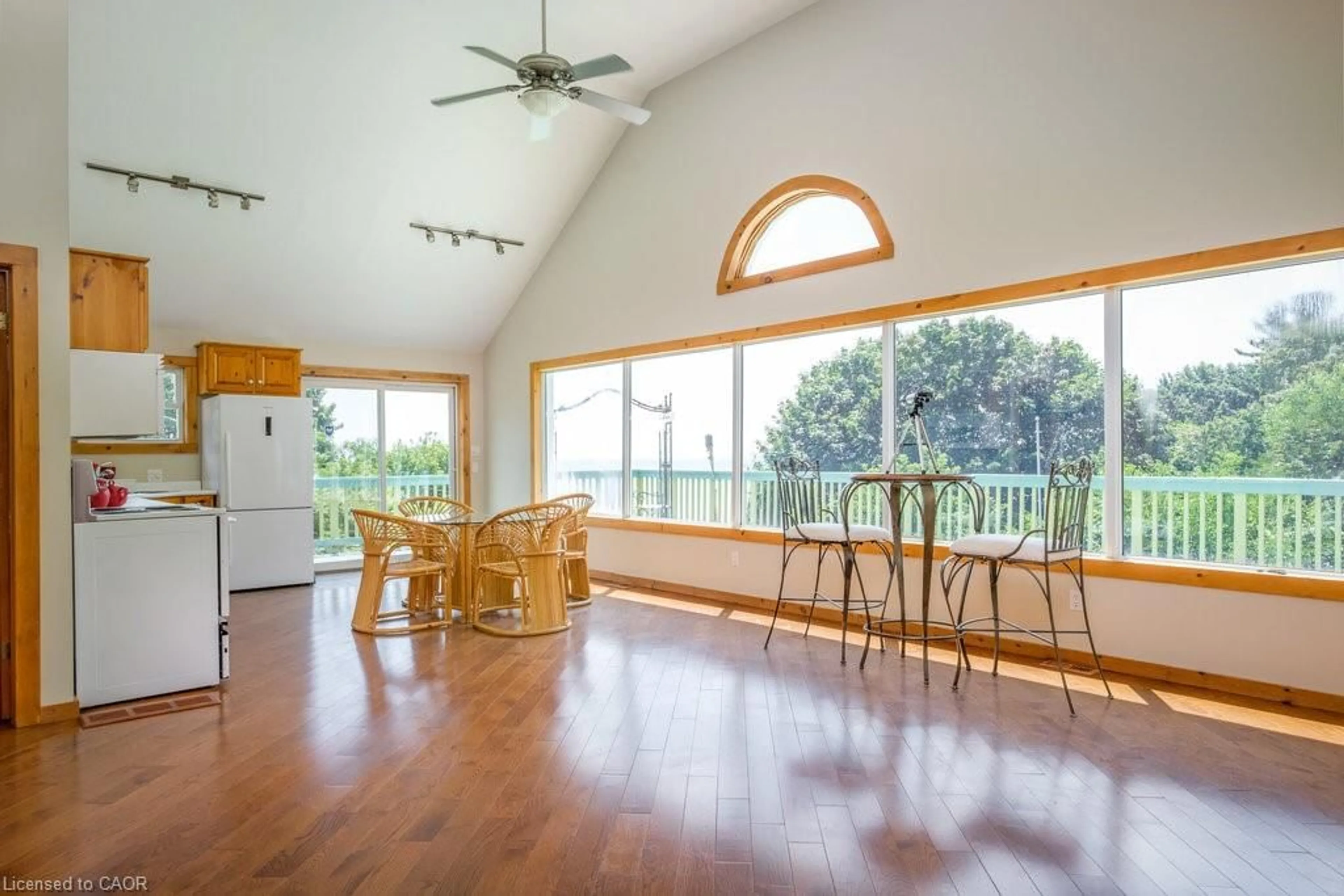 Dining room, wood/laminate floor for 210 Hillside Ave, Normandale Ontario N0E 1T0