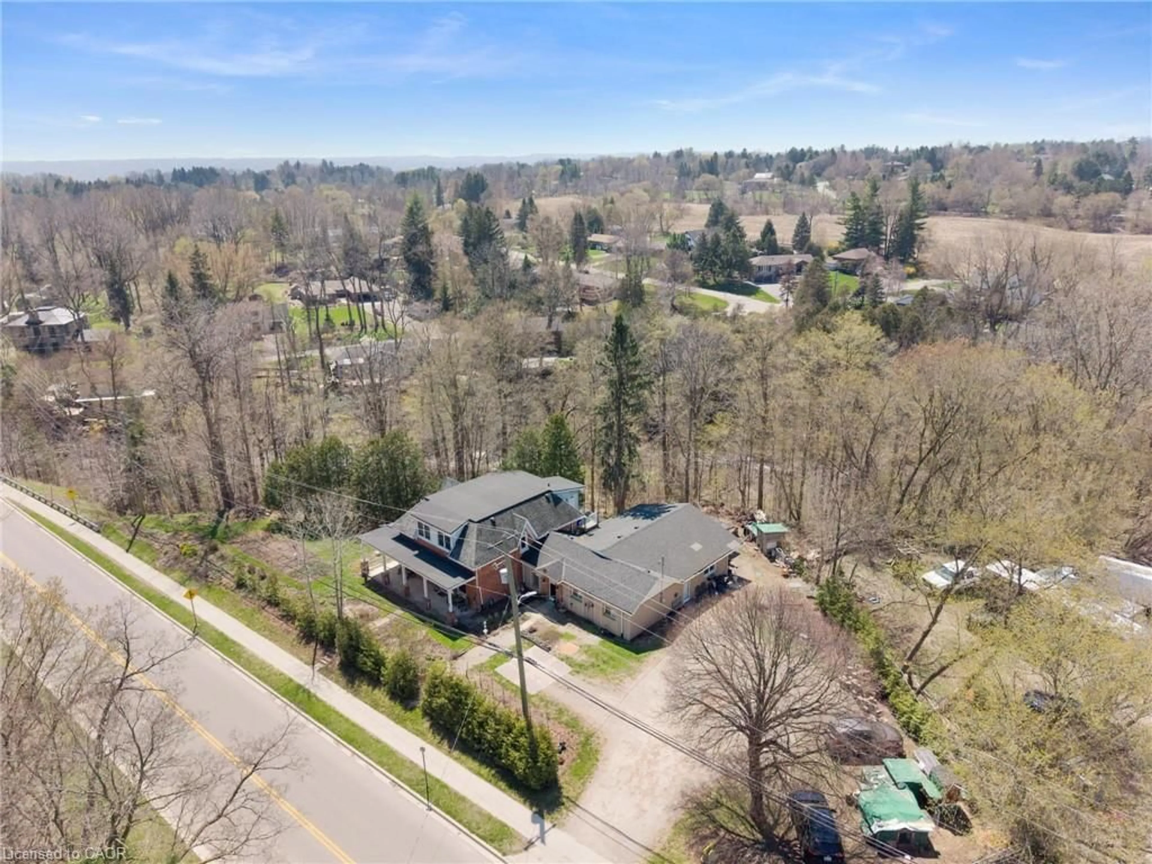 A pic from outside/outdoor area/front of a property/back of a property/a pic from drone, street for 311 Brock Rd, Hamilton Ontario L9H 5H4