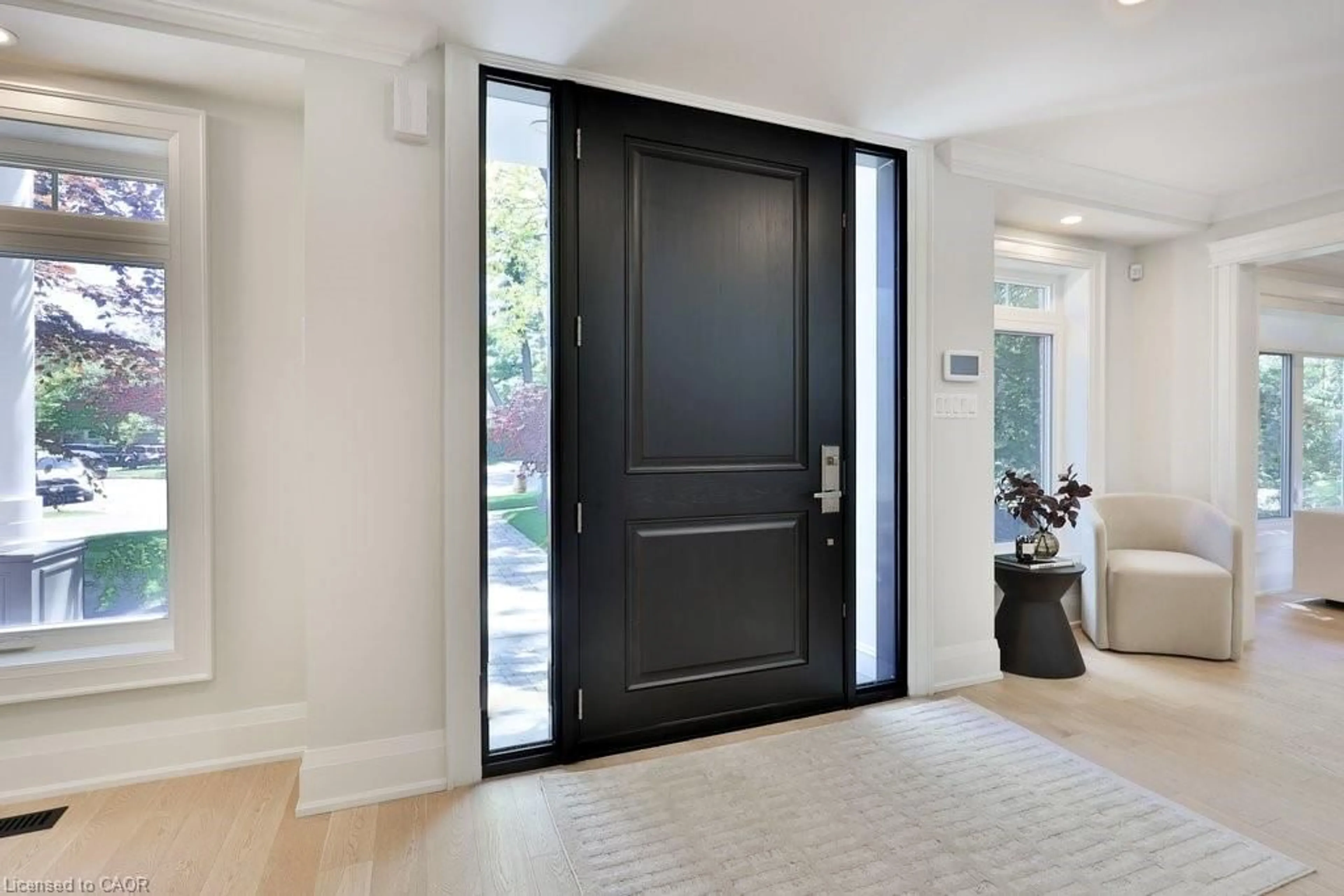 Indoor entryway for 1638 Ruscombe Close, Mississauga Ontario L5J 1Y3