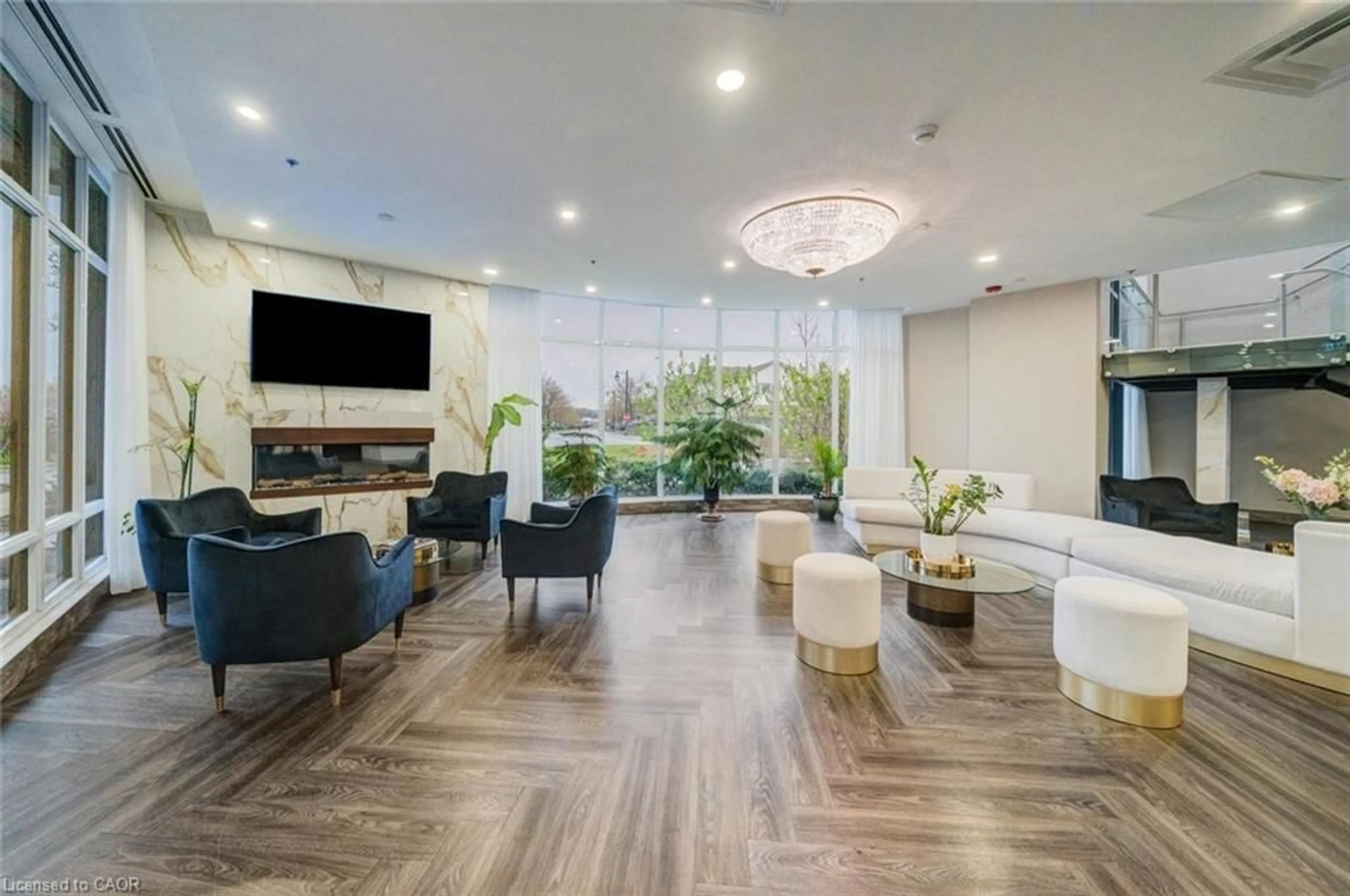 Lobby for 7711 Green Vista Gate #502, Niagara Falls Ontario L2H 1R1