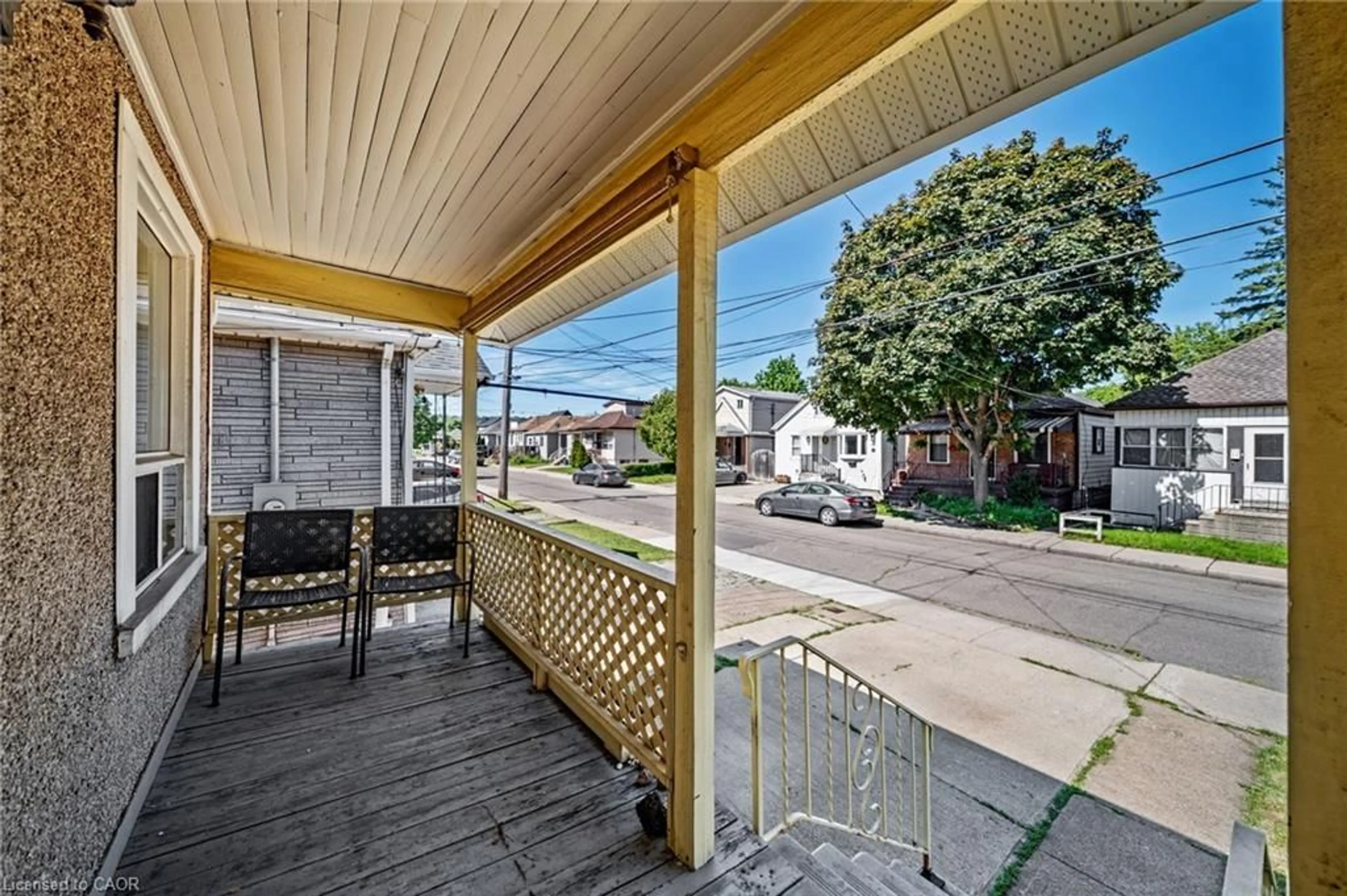 Patio, street for 22 Agnes St, Hamilton Ontario L8H 4H2