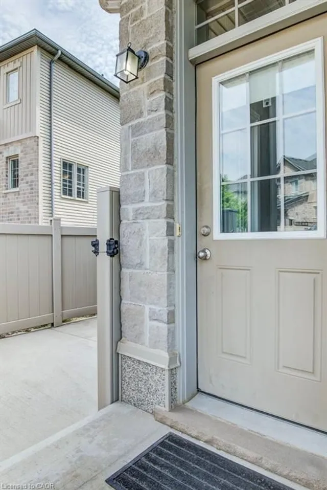 388 Old Huron Rd #14A, Kitchener 5