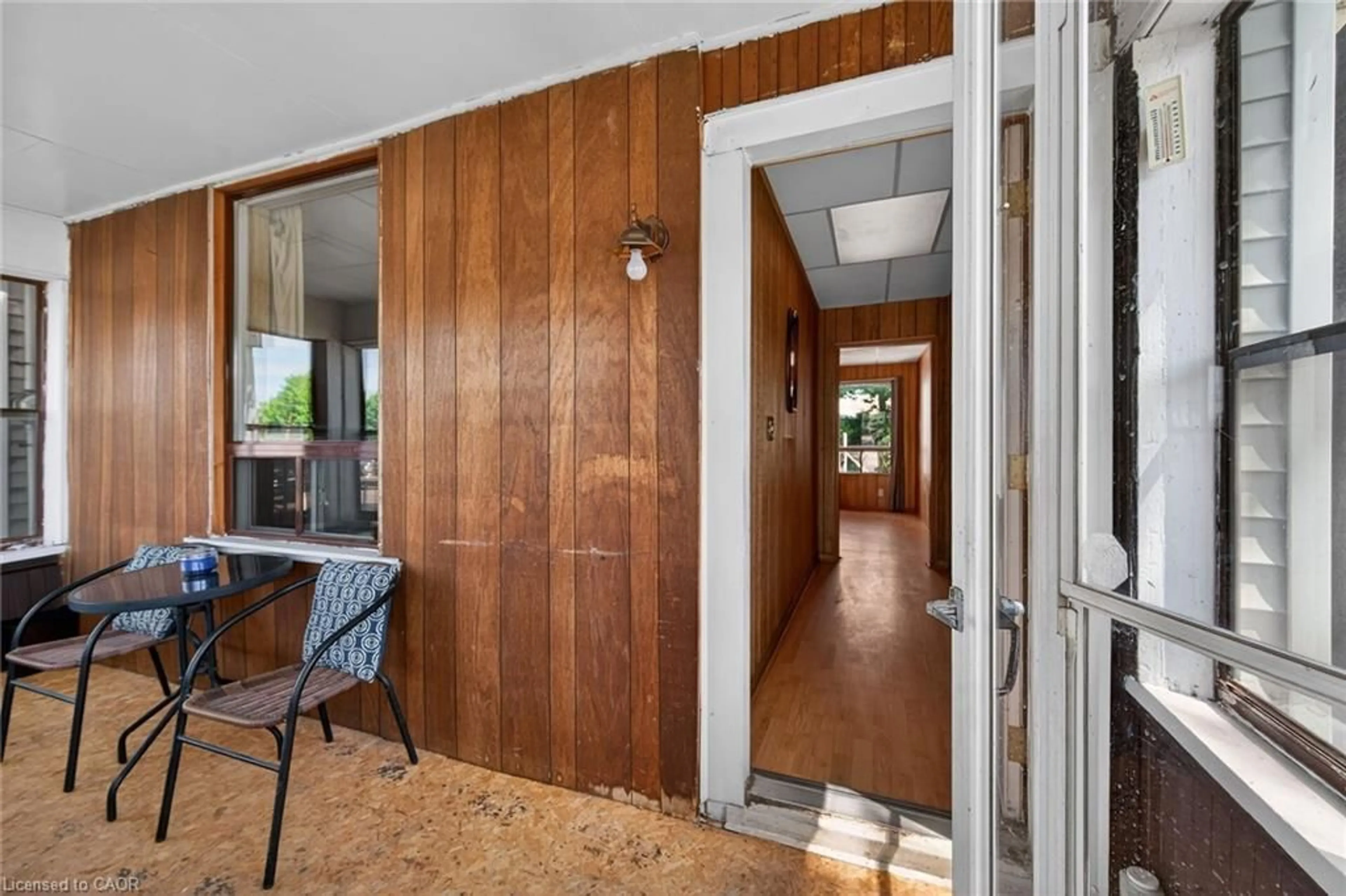 Indoor entryway for 13 Brant St, Hamilton Ontario L8L 4C5