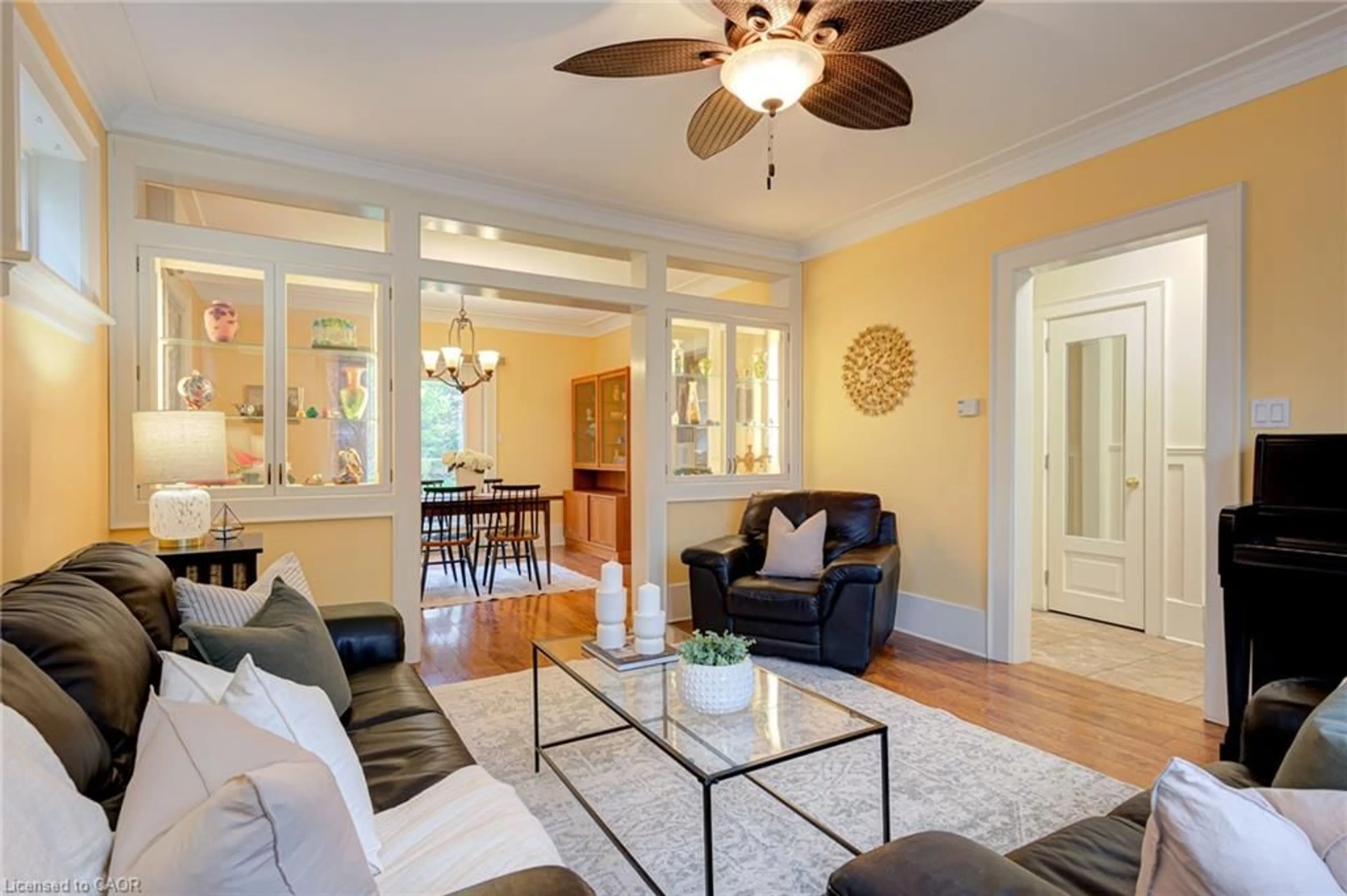 Living room with furniture, unknown for 16 Borden Ave, Kitchener Ontario N2H 3J1
