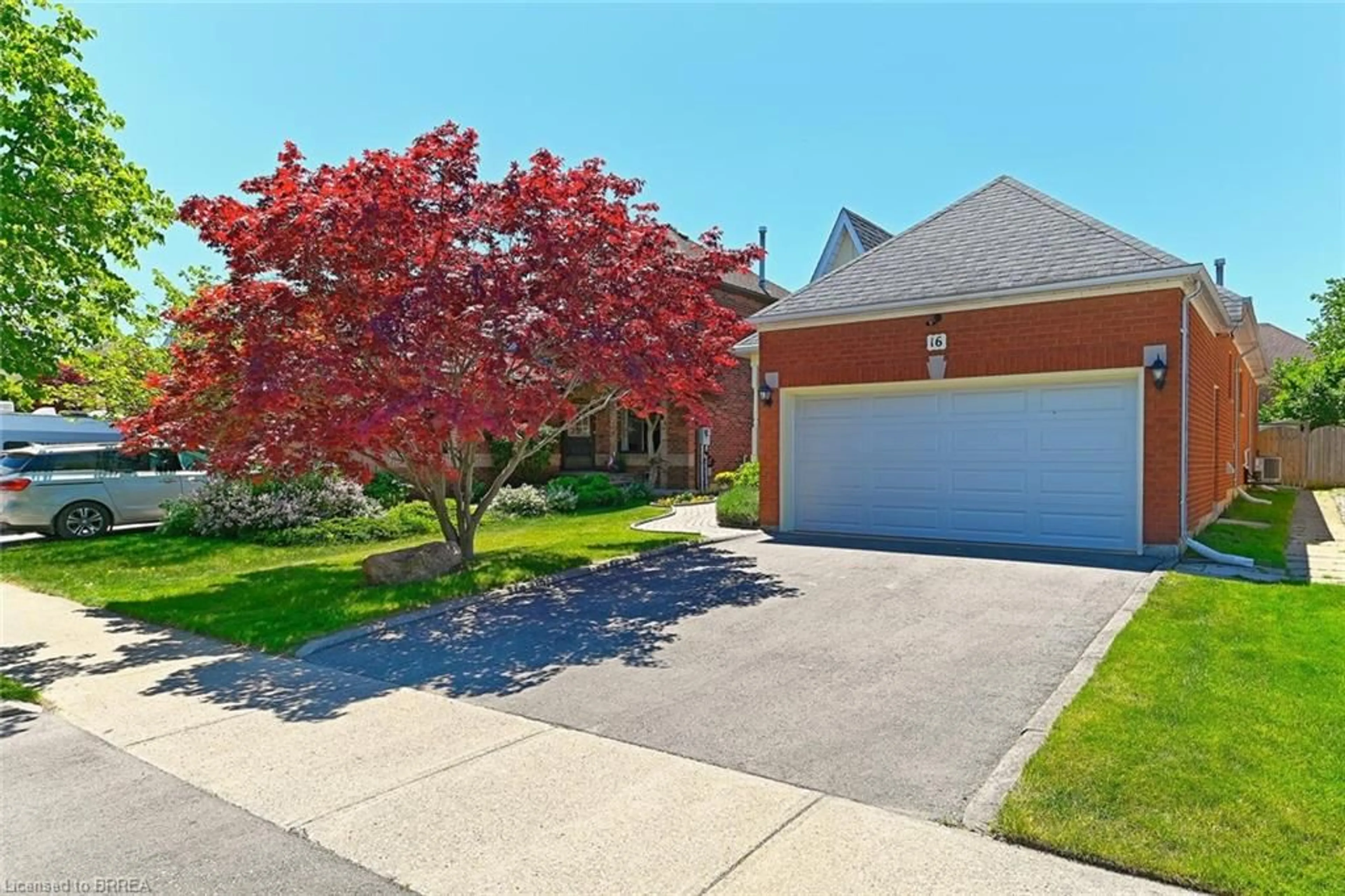 Unknown for 16 Harrop Ave, Georgetown Ontario L7G 5R2