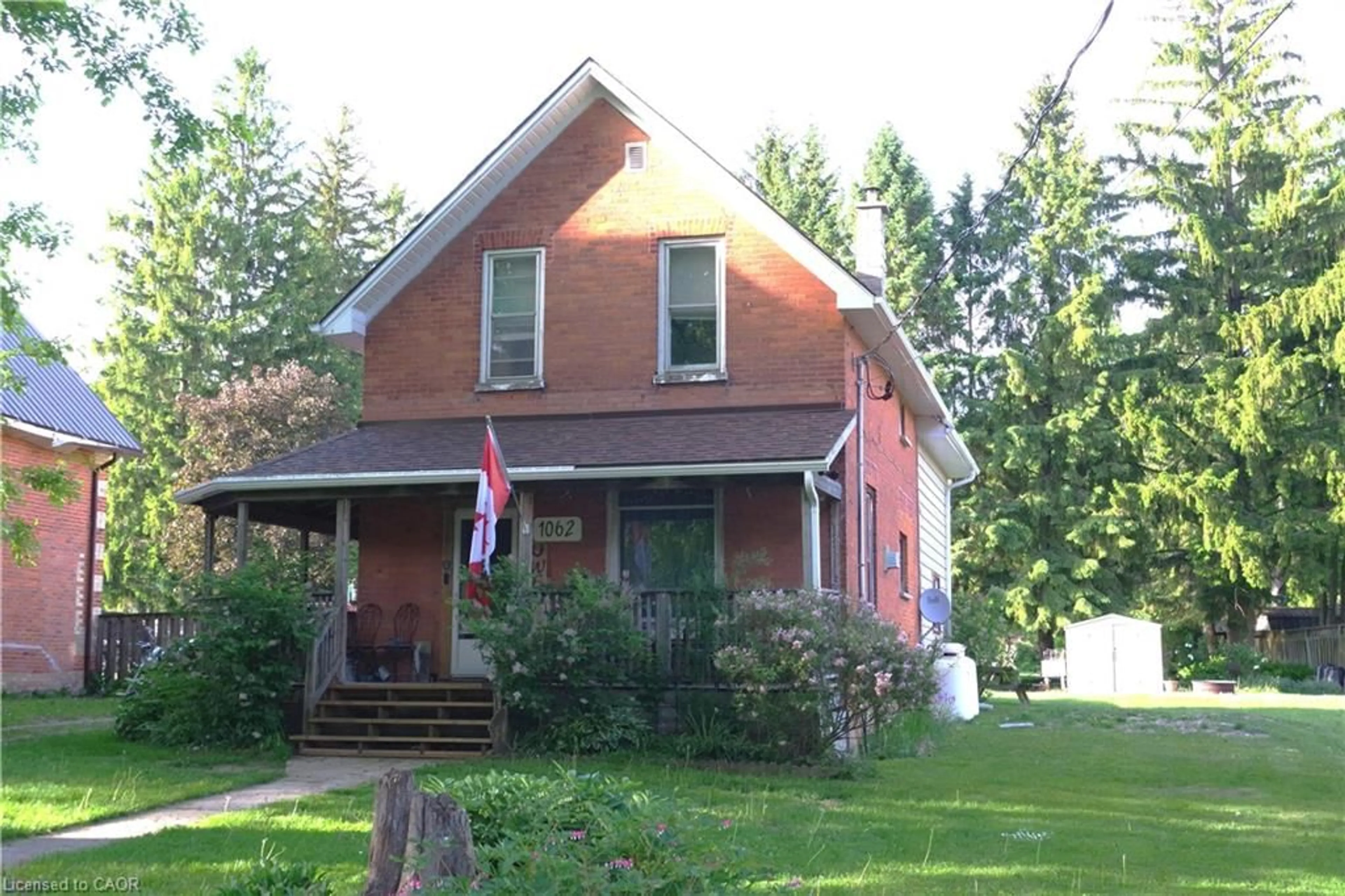 Unknown for 1062 Howick St, Wroxeter Ontario N0G 2X0
