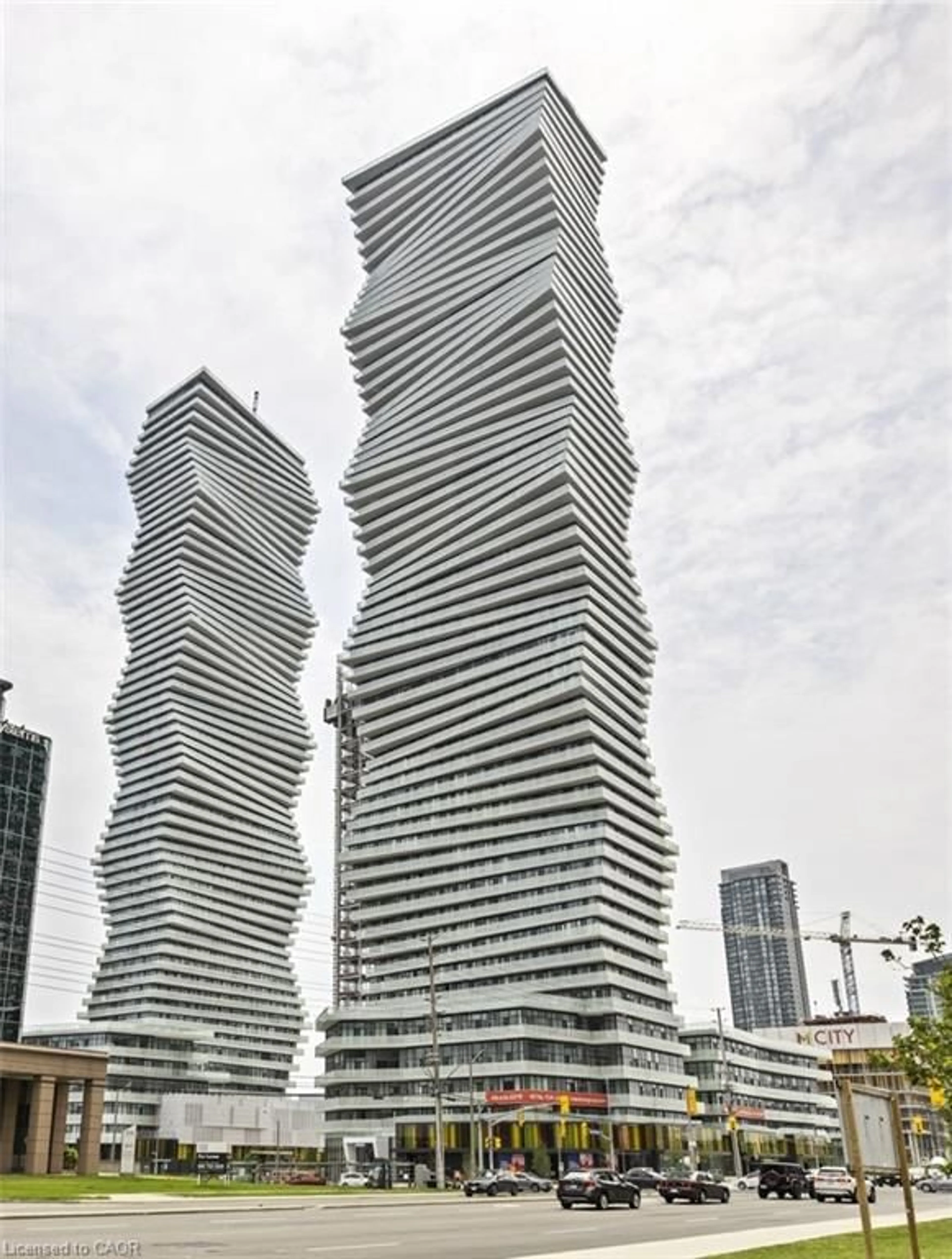Unknown for 3900 Confederation Pky #2408, Mississauga Ontario L5B 0M3