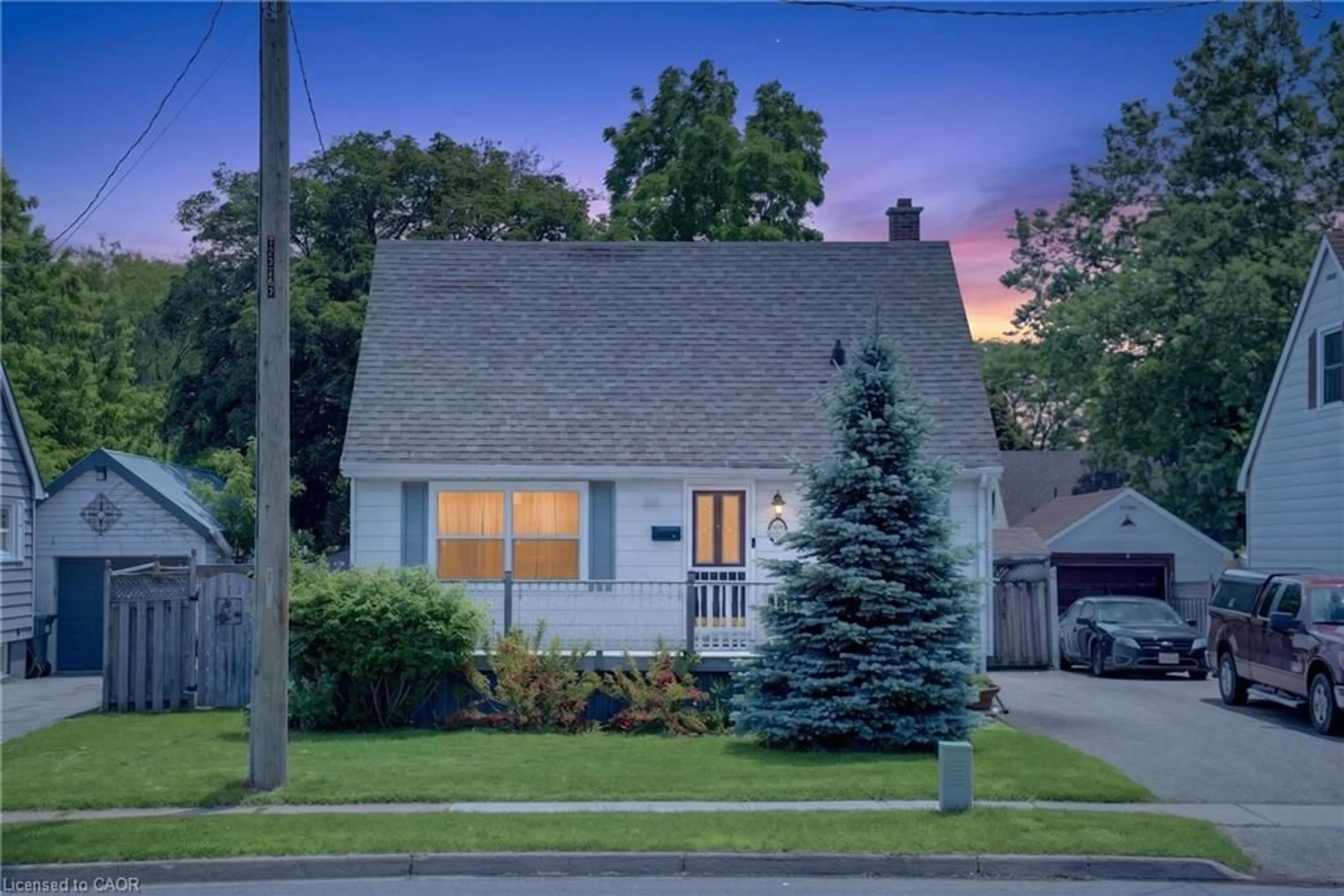Home with vinyl exterior material, street for 67 Archibald St, Brampton Ontario L6X 1M3