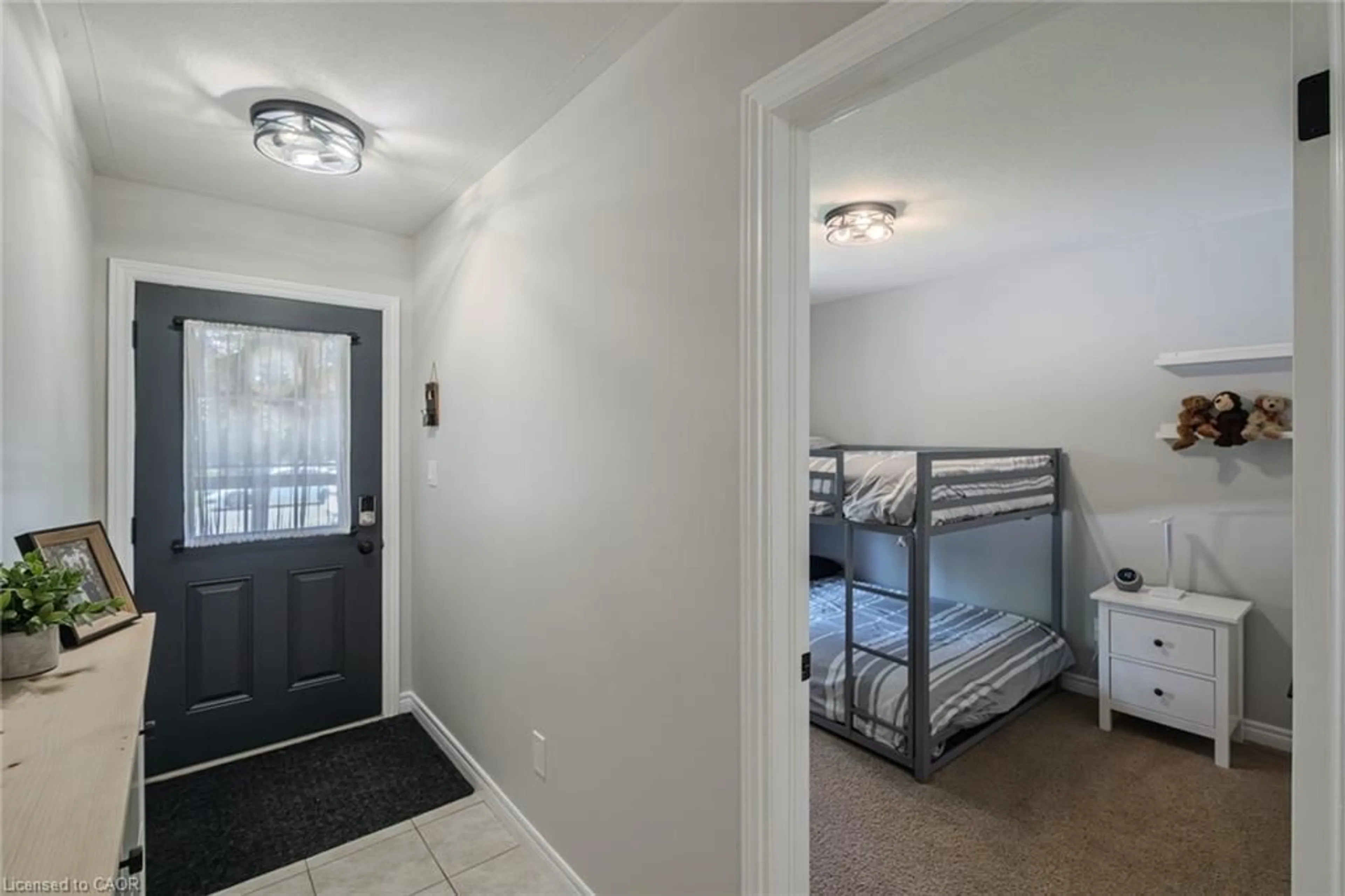 Indoor entryway for 46 Pheasant Trail, Port Dover Ontario N0A 1N5