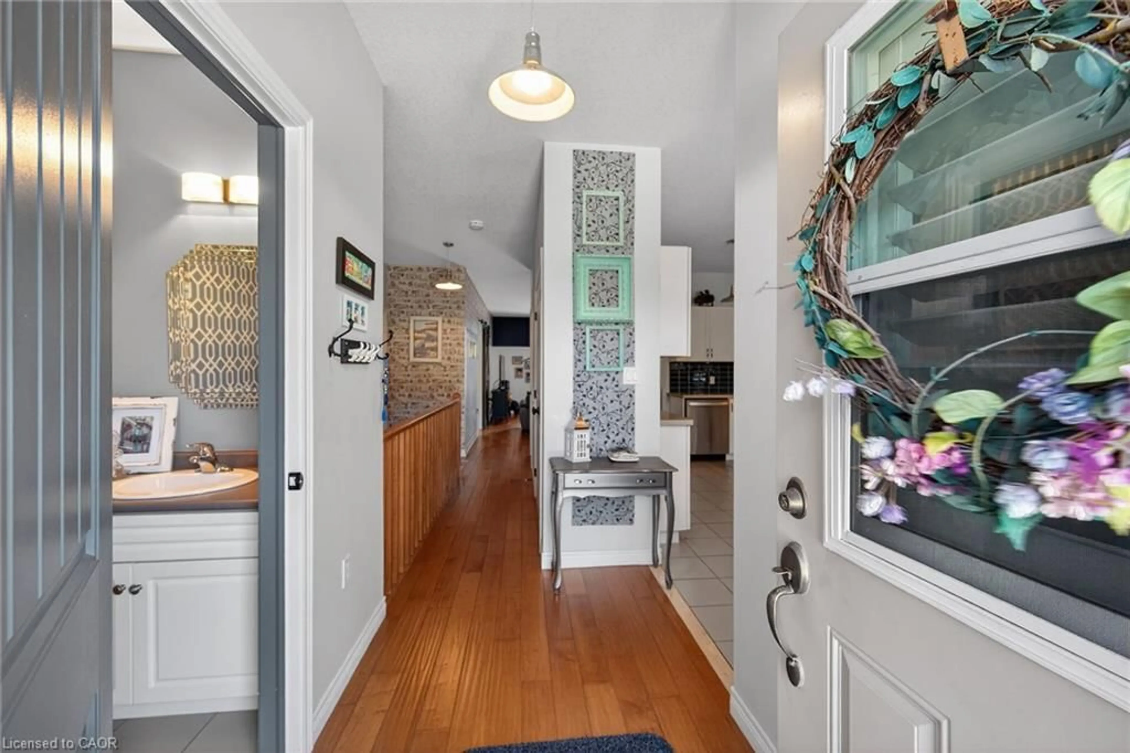 Indoor entryway for 6 Gaddye Lane, Binbrook Ontario L0R 1C0