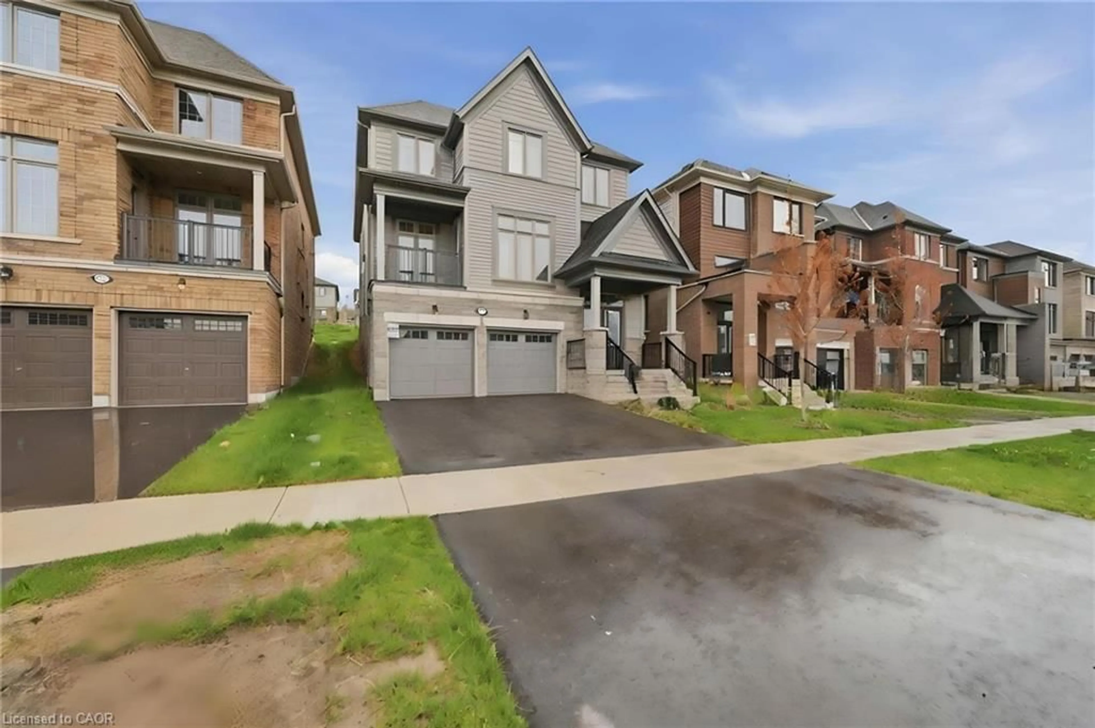 Home with brick exterior material, street for 1025 Trailsview Ave, Cobourg Ontario K9A 4J6