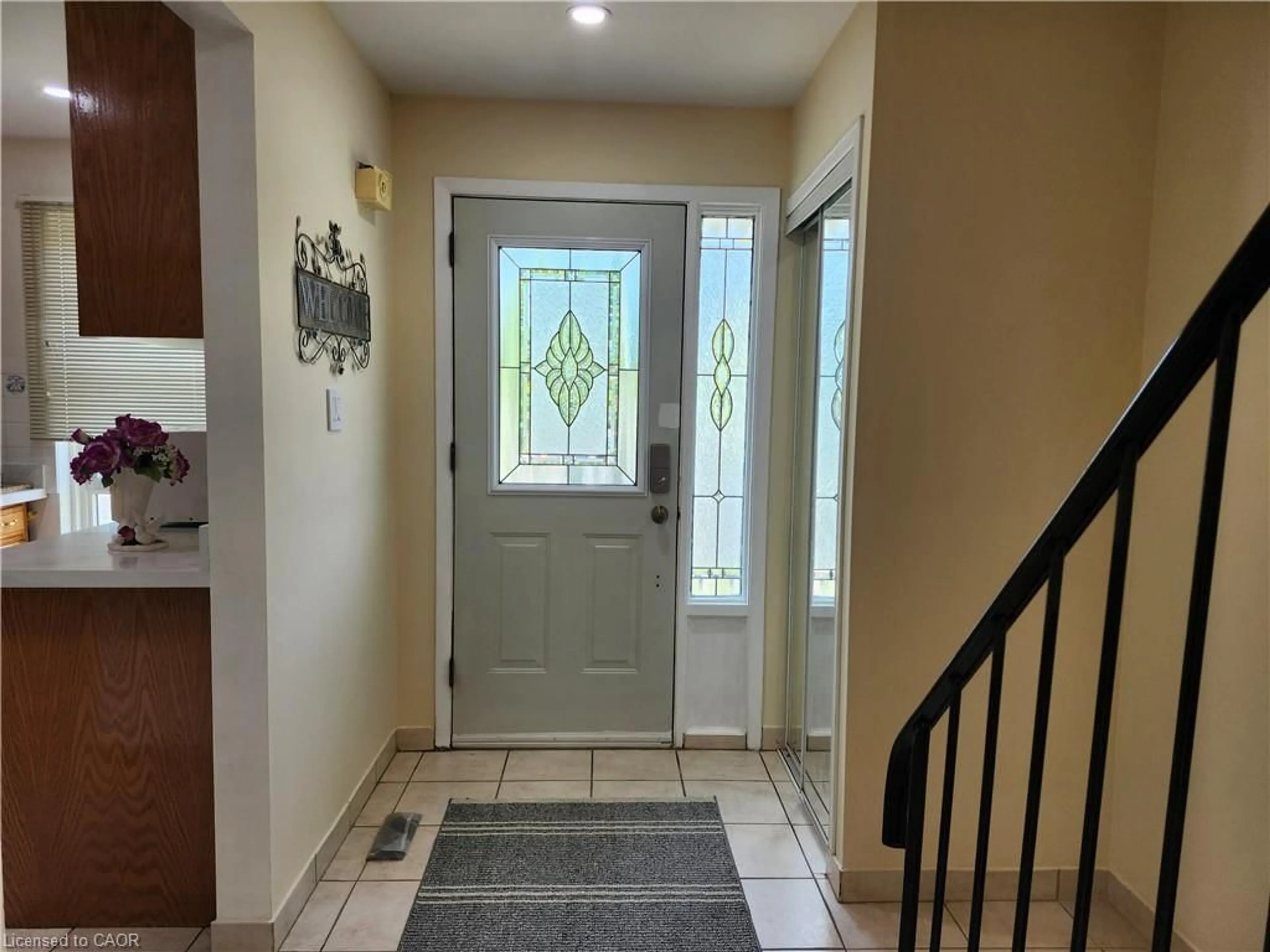 Indoor entryway for 25 Gosford Blvd #15, Toronto Ontario M3N 2G7