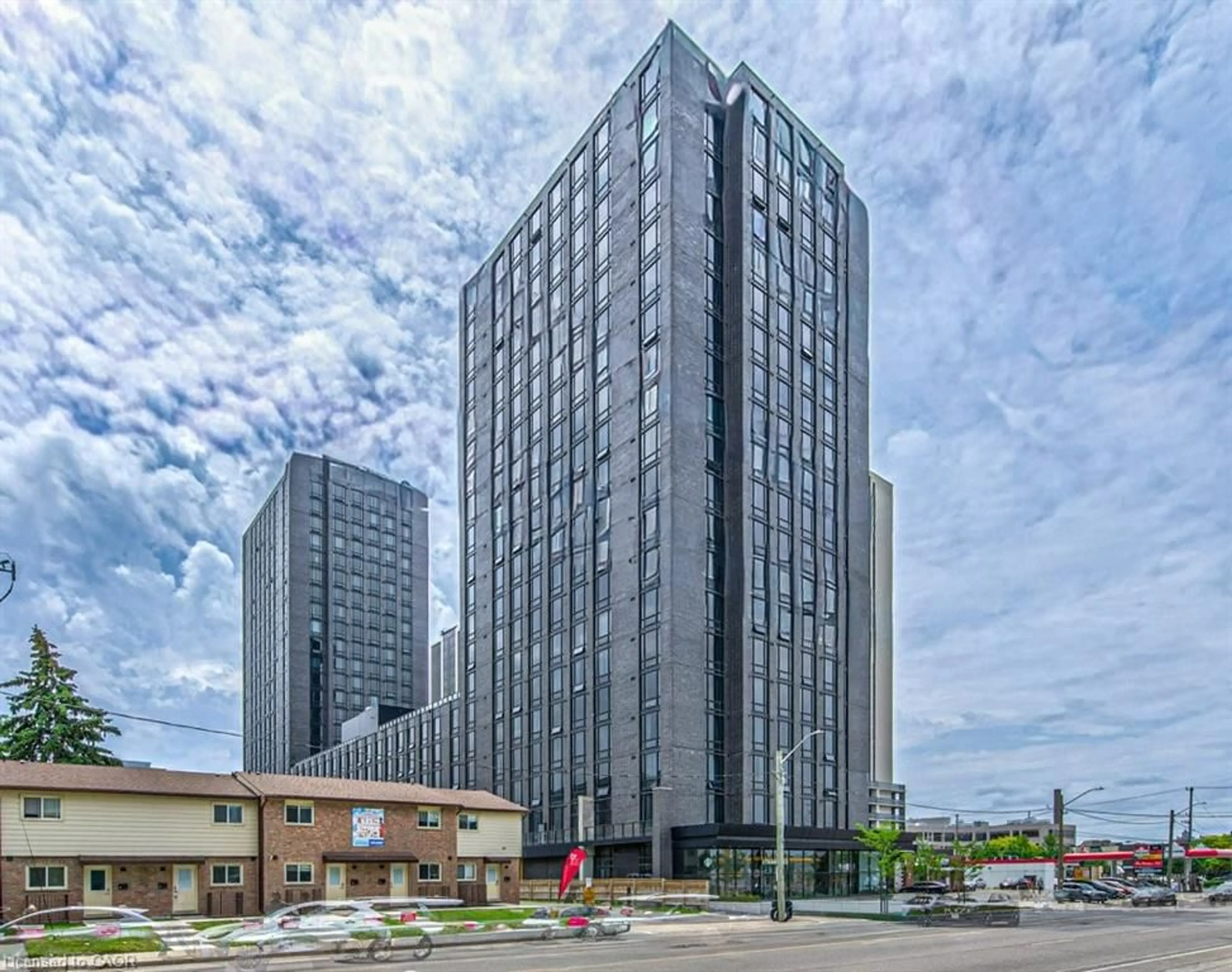 Indoor foyer for 145 Columbia St #202, Waterloo Ontario N2L 0K7