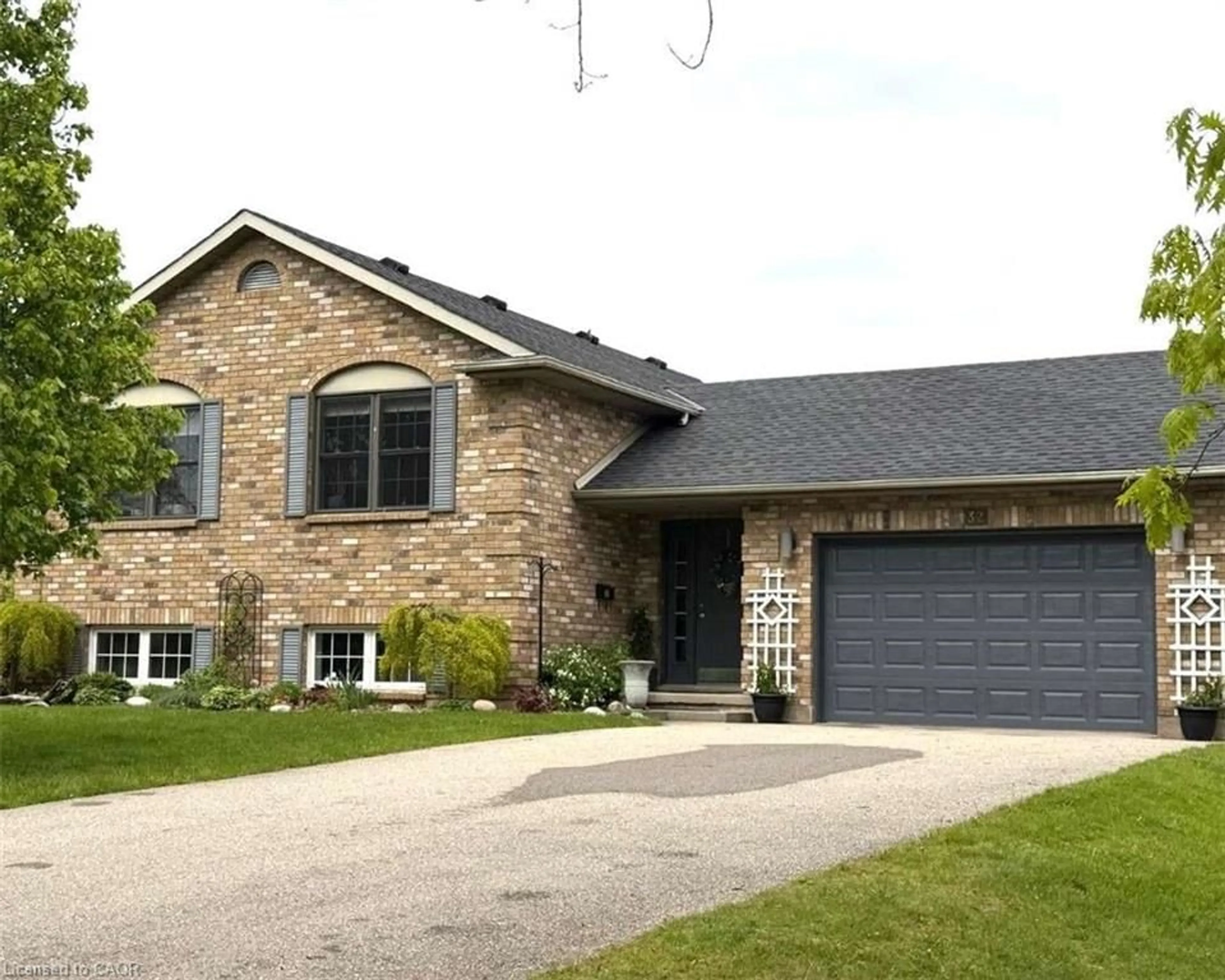Home with brick exterior material, street for 32 St Ladislaus St, Courtland Ontario N0J 1E0