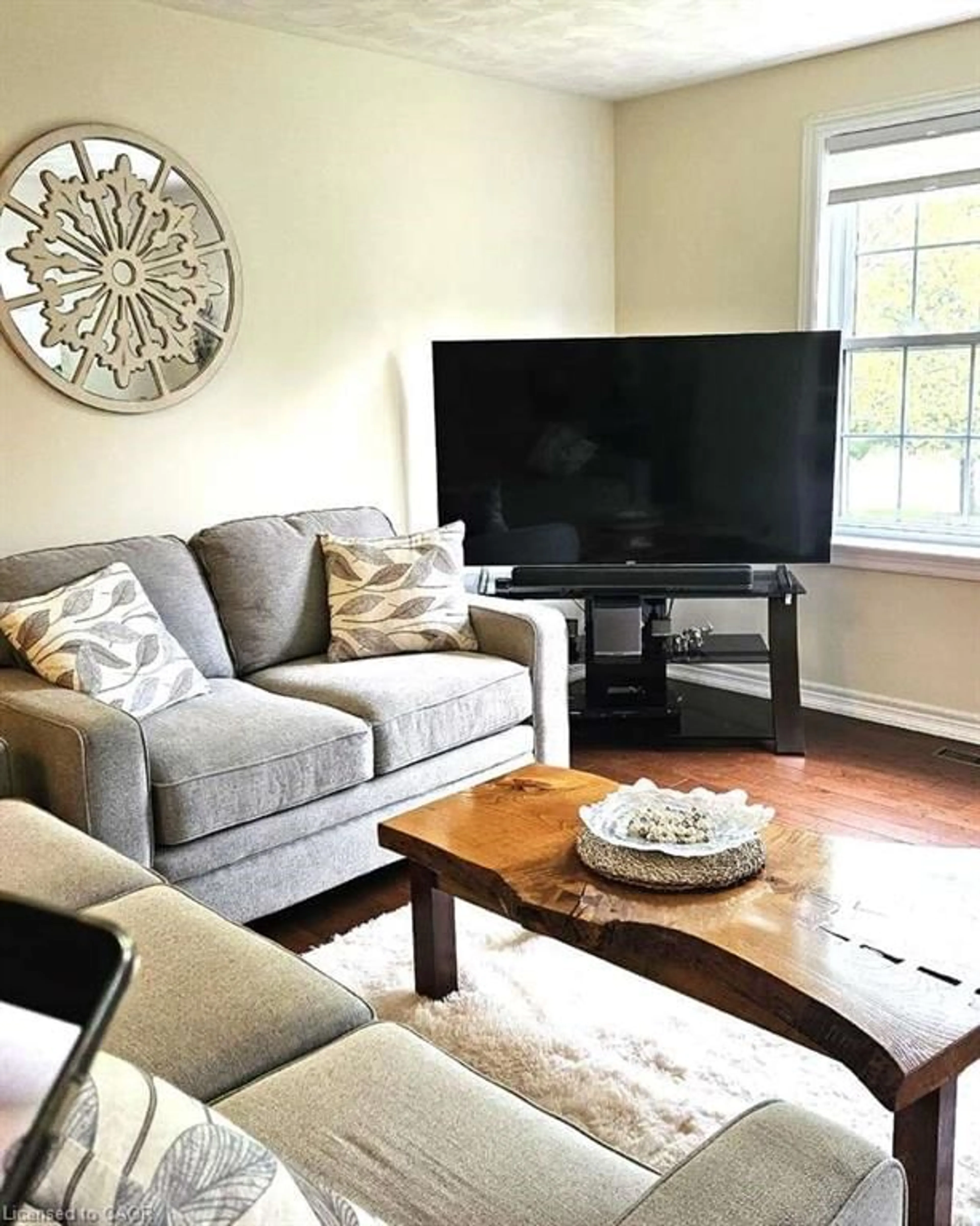 Living room with furniture, unknown for 32 St Ladislaus St, Courtland Ontario N0J 1E0
