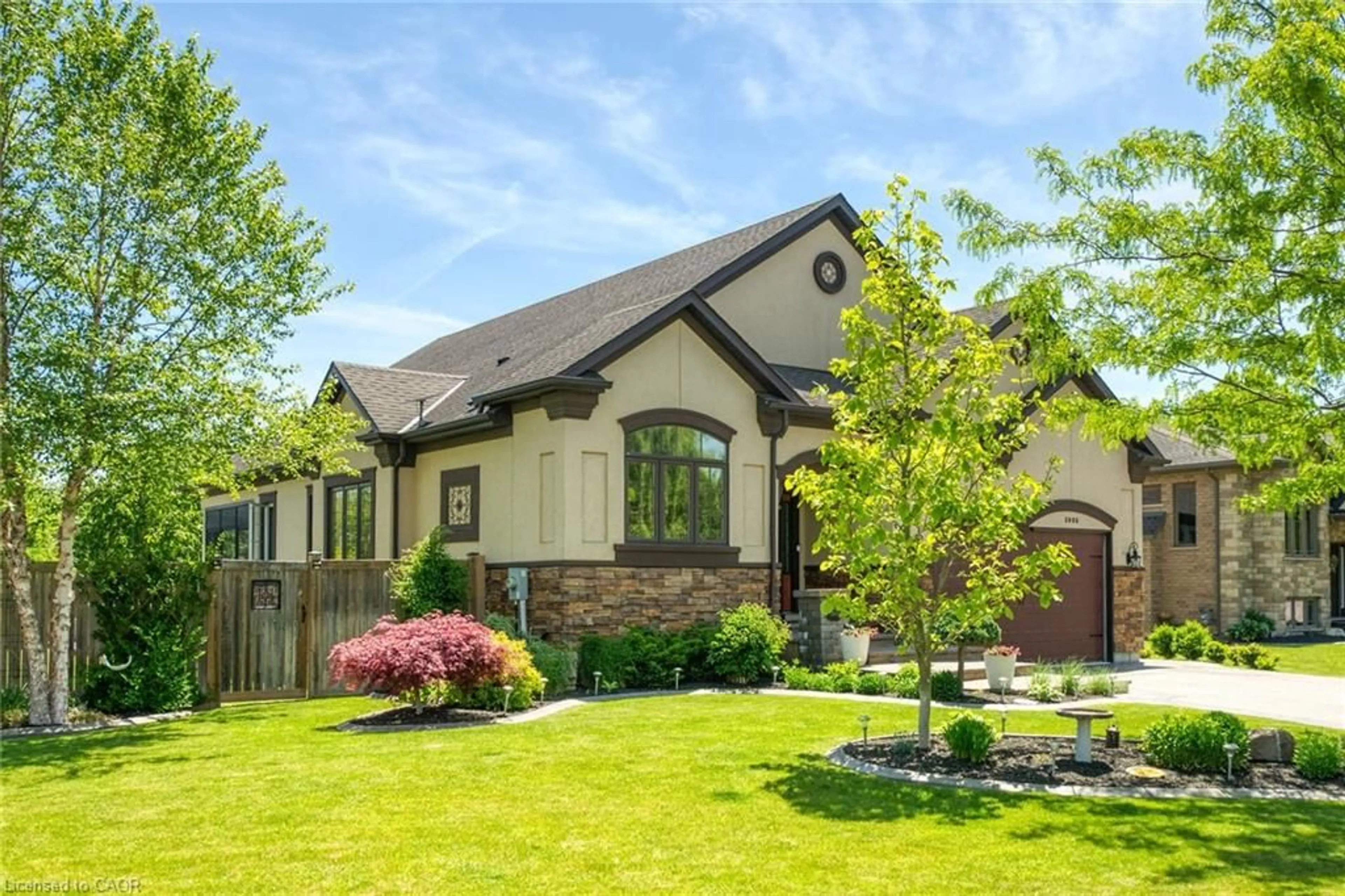 Home with brick exterior material, street for 3905 Cody Trail, Vineland Ontario L0R 2C0