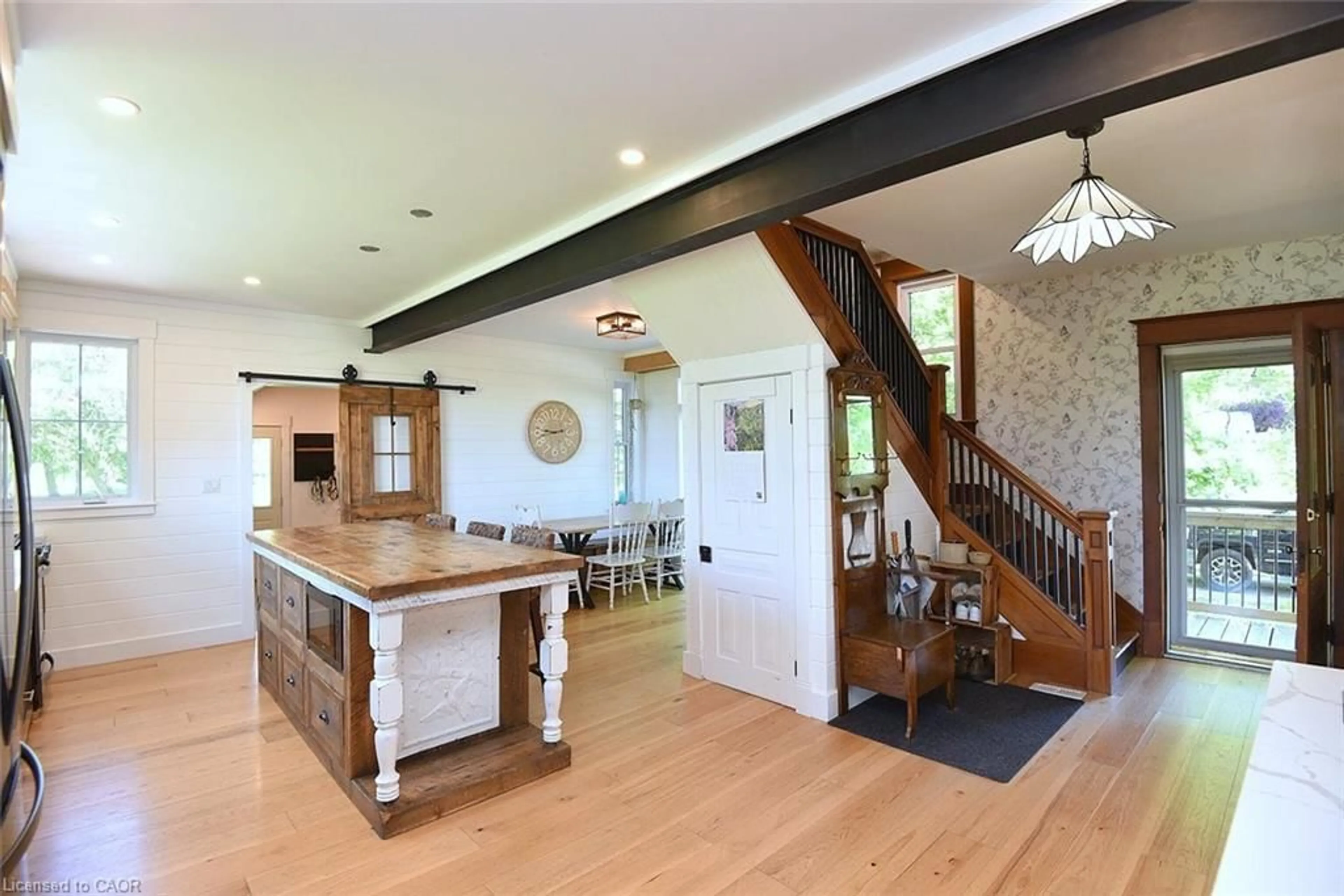 Open concept kitchen, unknown for 335 Haldimand Rd 12, Fisherville Ontario N0A 1G0