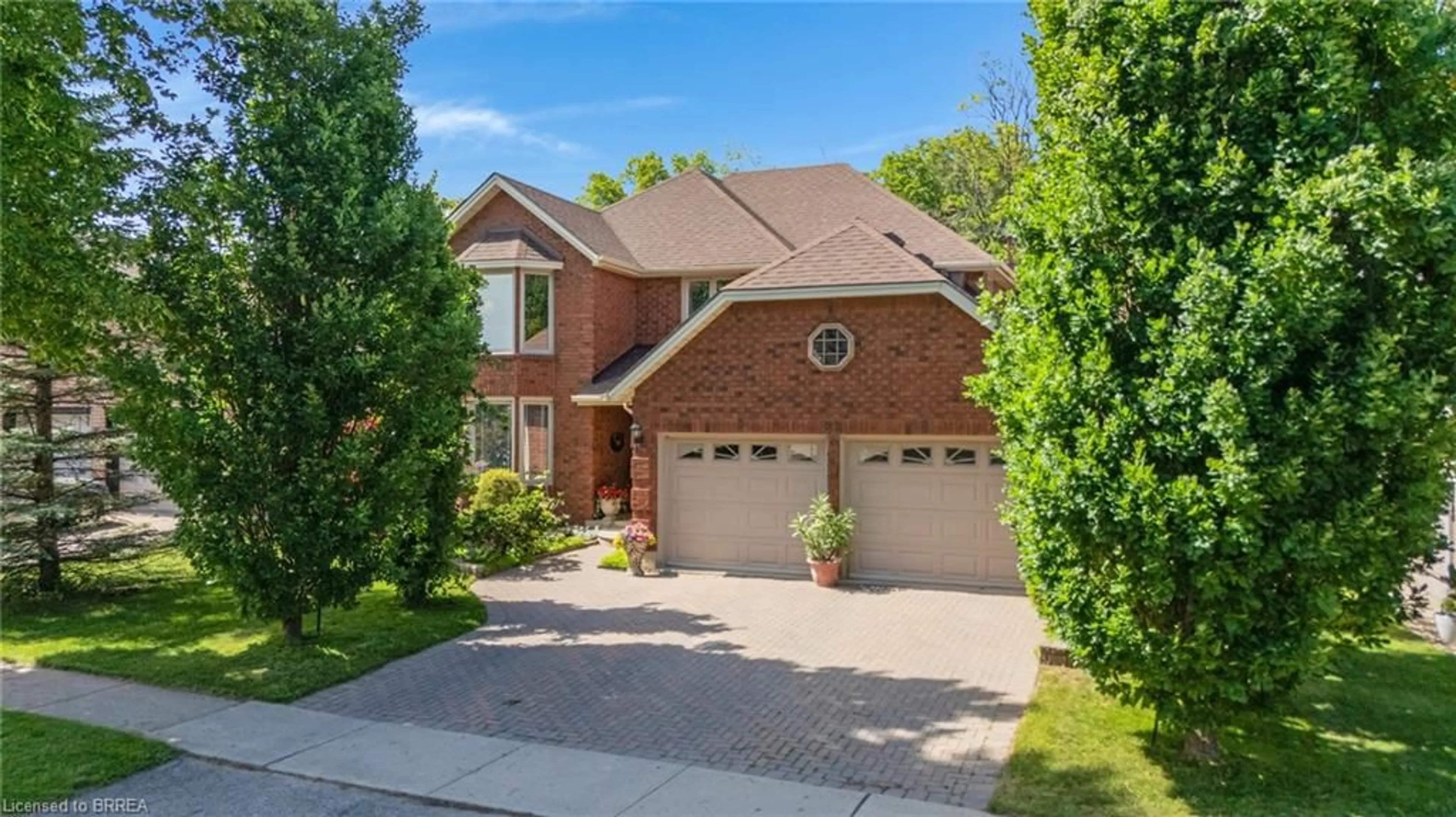 Home with brick exterior material, street for 86 Lynden Hill Cres, Brantford Ontario N3P 1R8