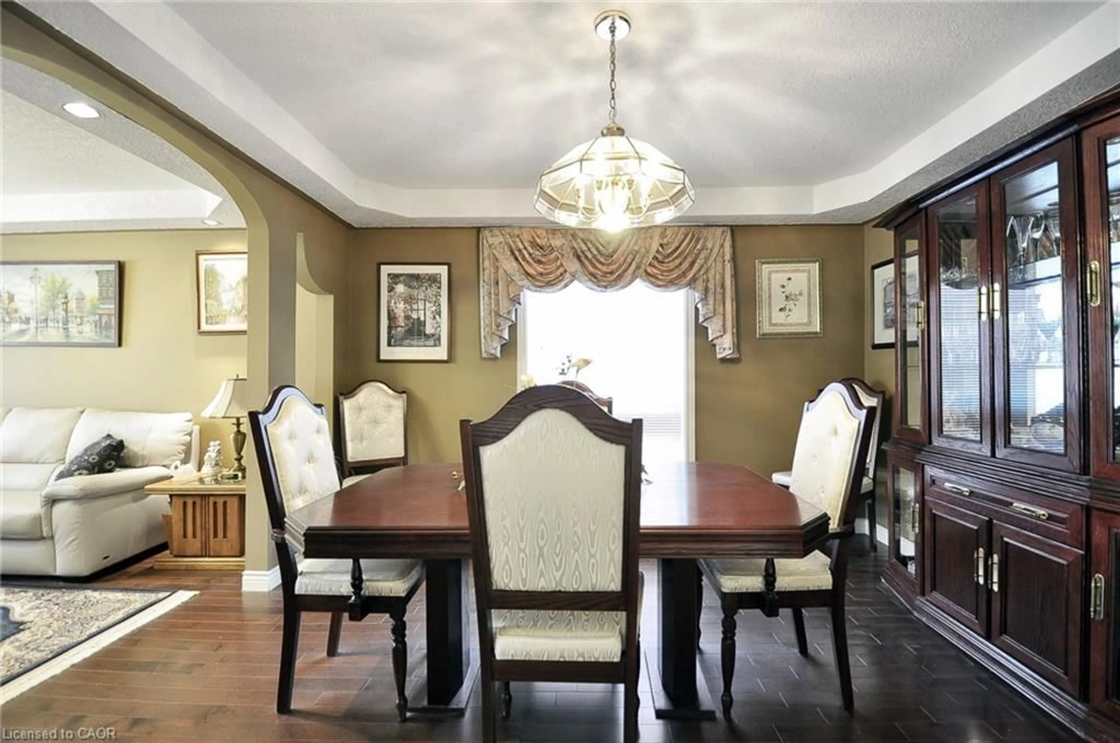 Dining room, unknown for 39 Peregrine Cres, Cambridge Ontario N1T 1N9
