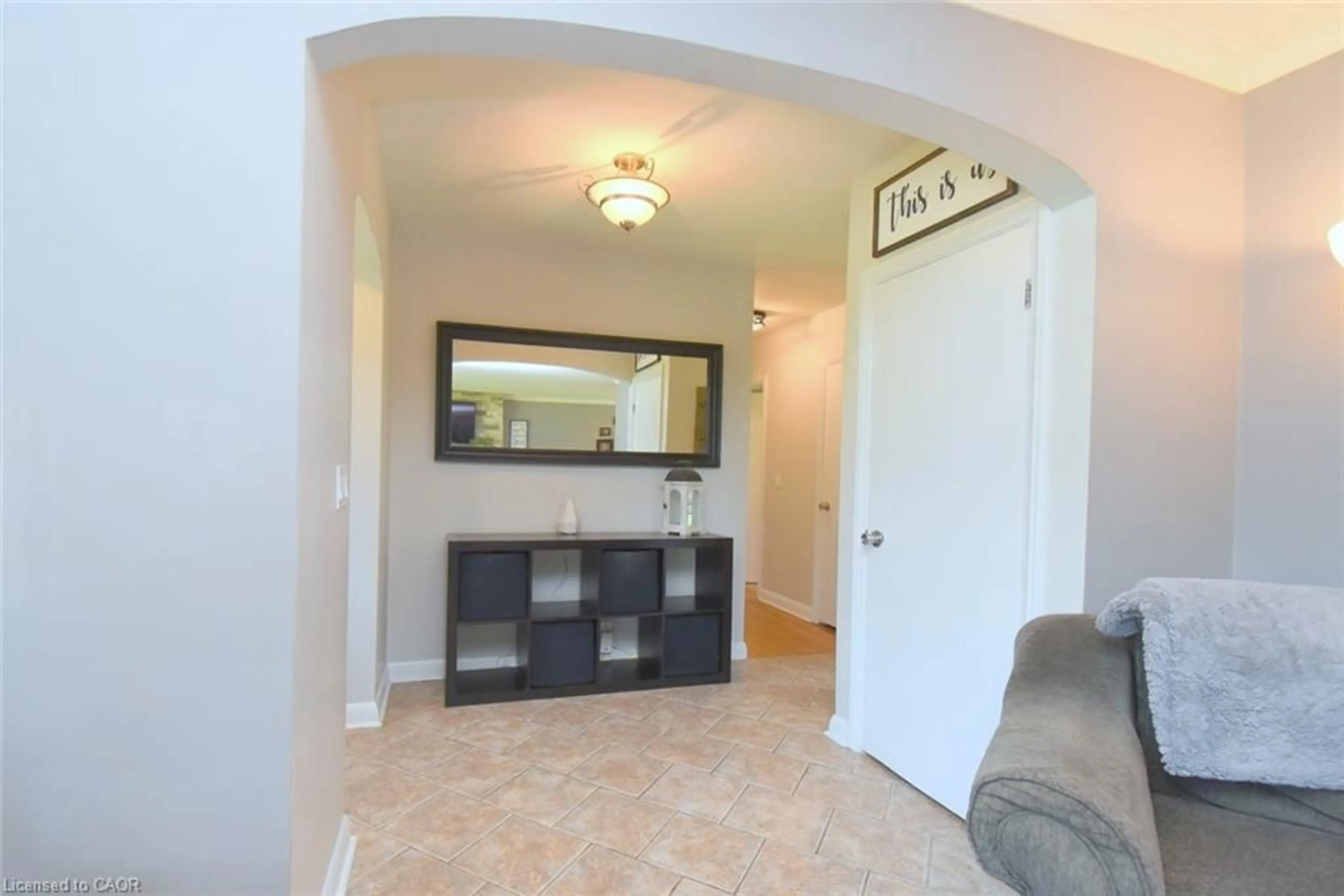 Indoor entryway for 16 Parkview Rd, Hagersville Ontario N0A 1H0
