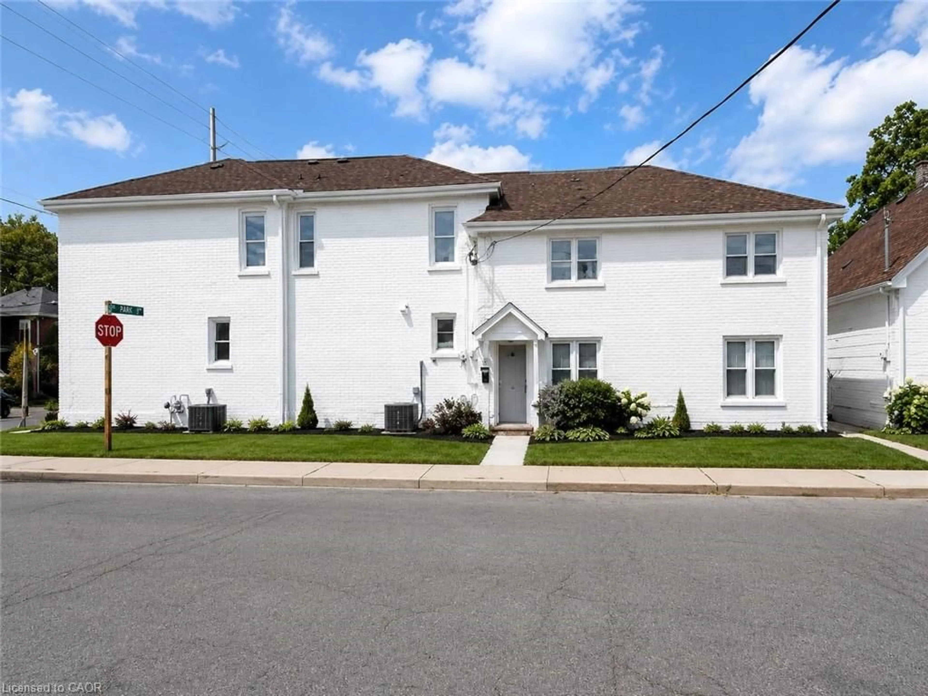 Home with brick exterior material, street for 79-71 Cedar St, Cambridge Ontario N1S 1V5