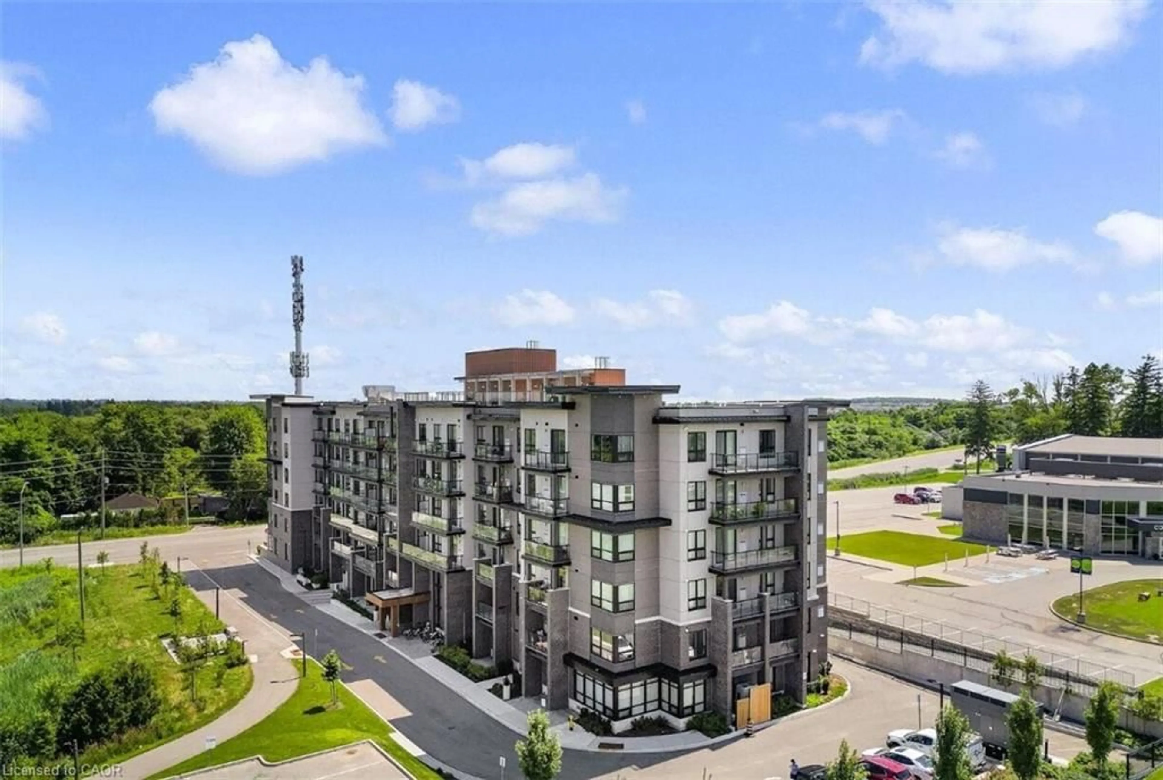 A pic from outside/outdoor area/front of a property/back of a property/a pic from drone, building for 9700 Ninth Line #216, Markham Ontario L6B 1R7