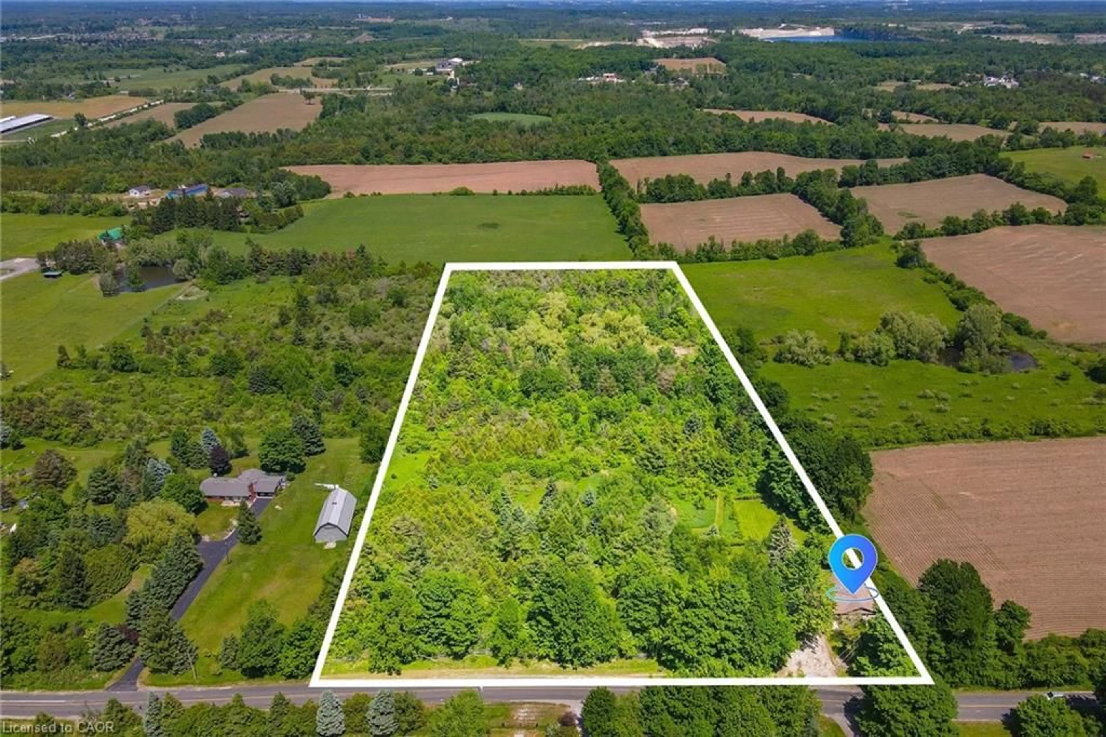 A pic from outside/outdoor area/front of a property/back of a property/a pic from drone, unknown for 12815 Dublin Line, Acton Ontario L7J 2M1