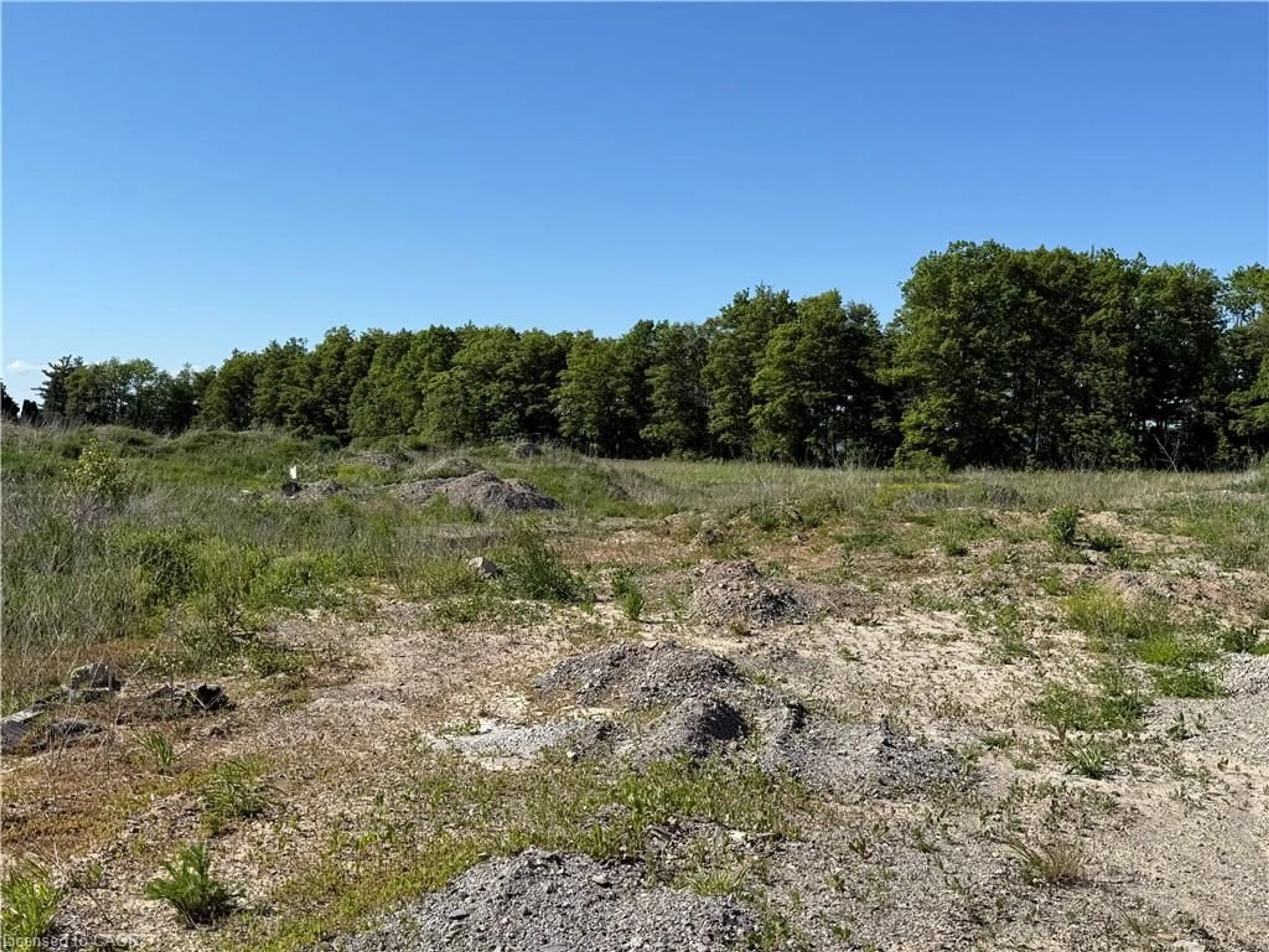A pic from outside/outdoor area/front of a property/back of a property/a pic from drone, forest/trees view for Dr, Hamilton Ontario L8J 0K8