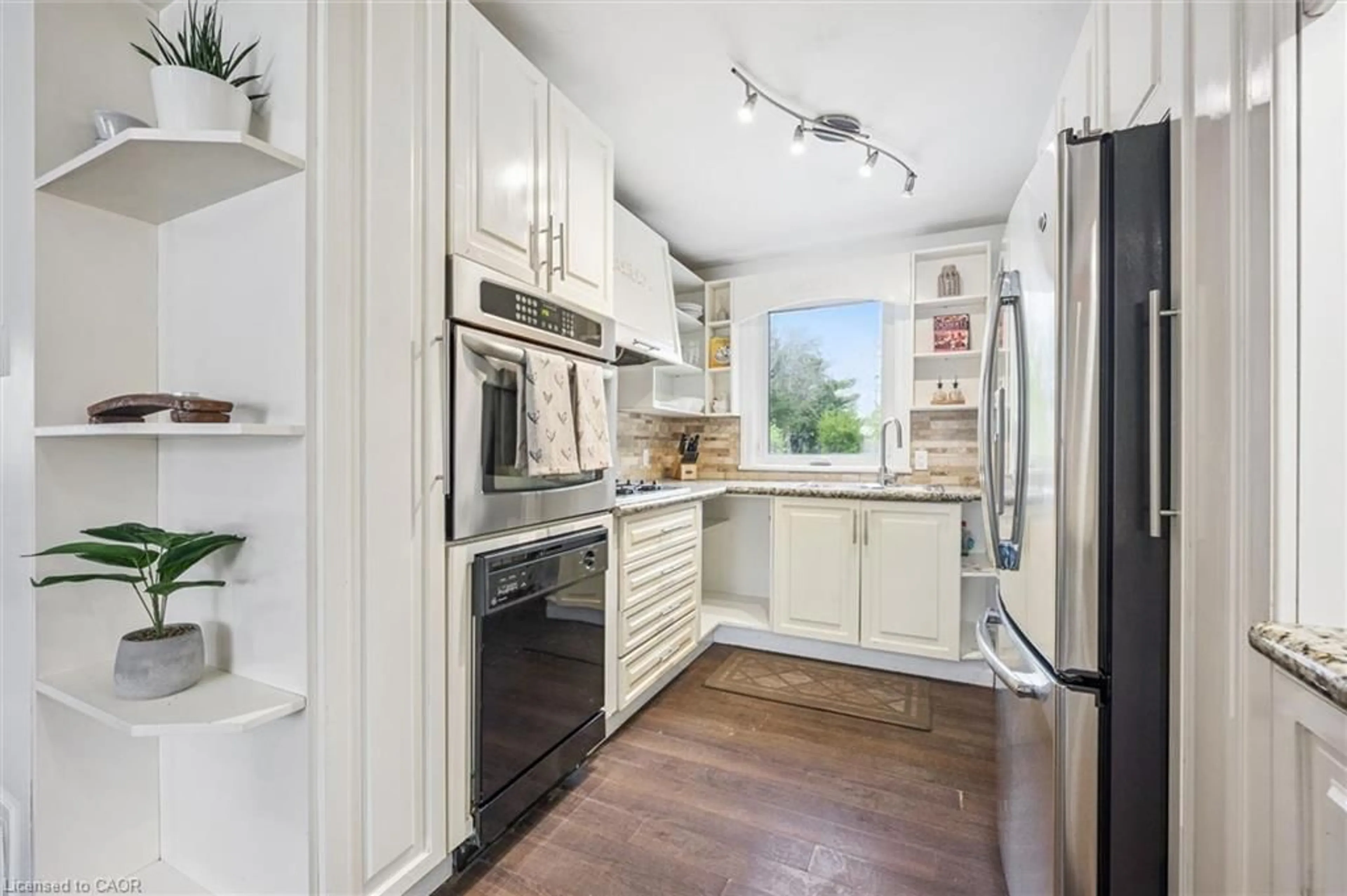 Unknown for 1262 Homewood Dr, Burlington Ontario L7P 2M6