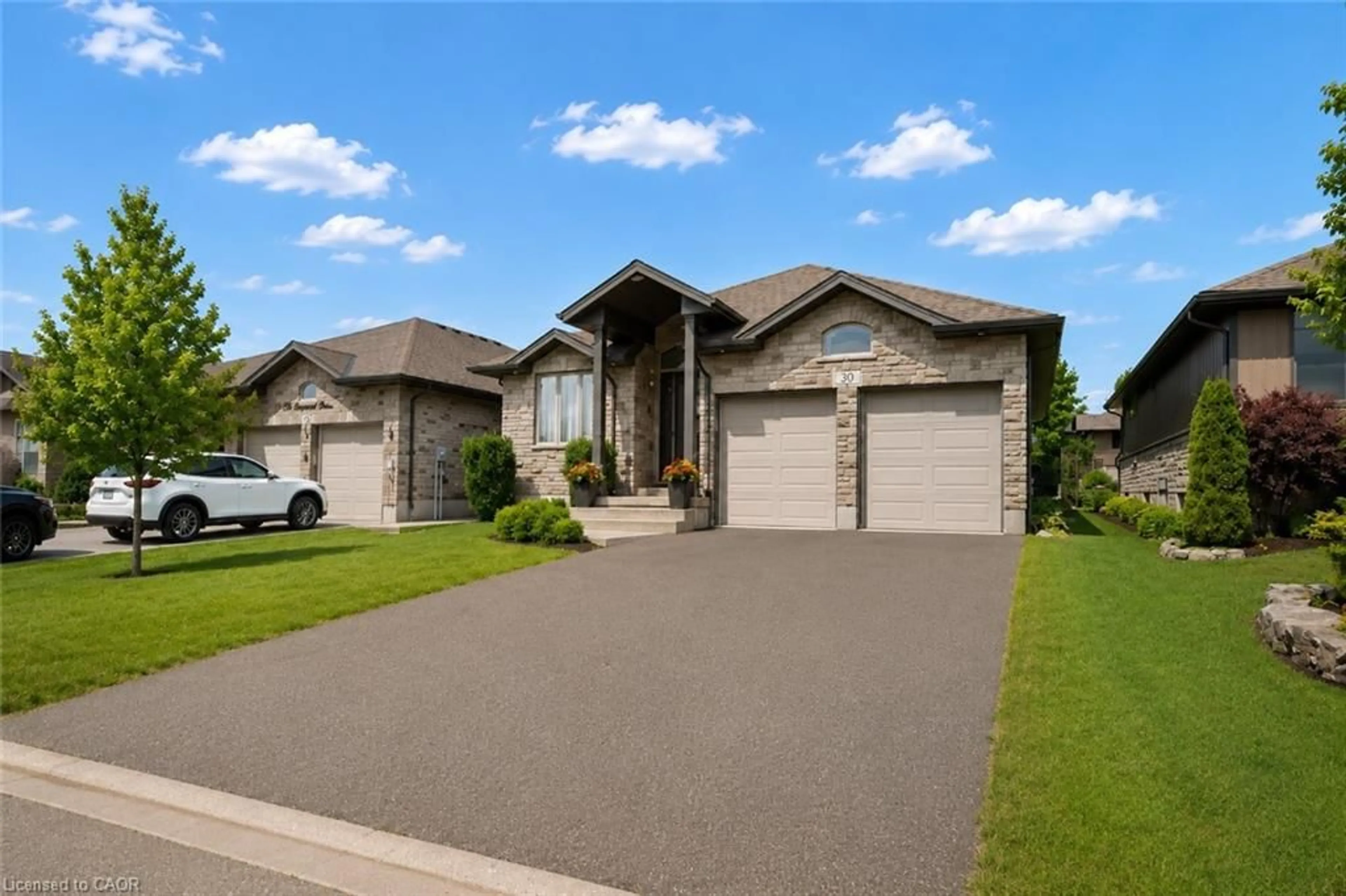 Home with brick exterior material, street for 30 Duncan Crt, Fergus Ontario N1M 0E9