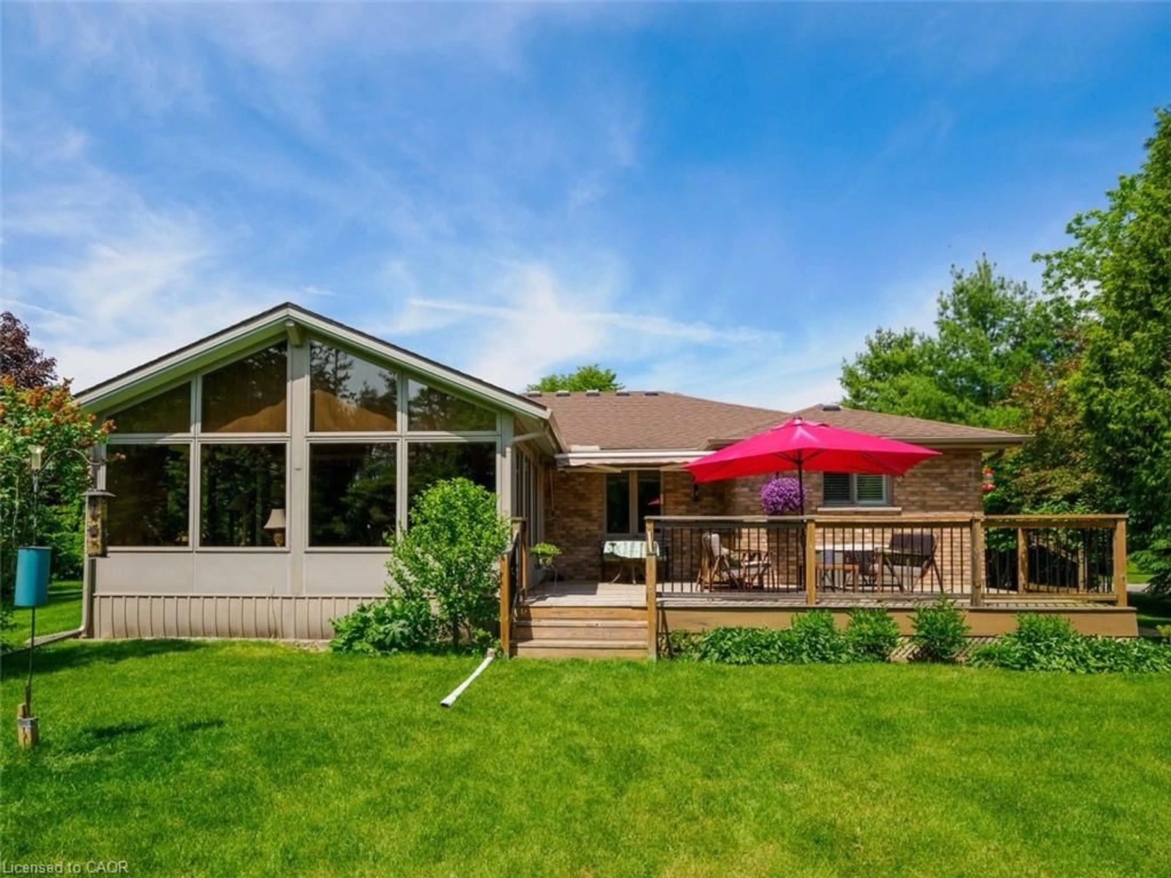 Home with vinyl exterior material, unknown for 170 Norfolk County Road 57, Port Ryerse Ontario N3Y 4K2