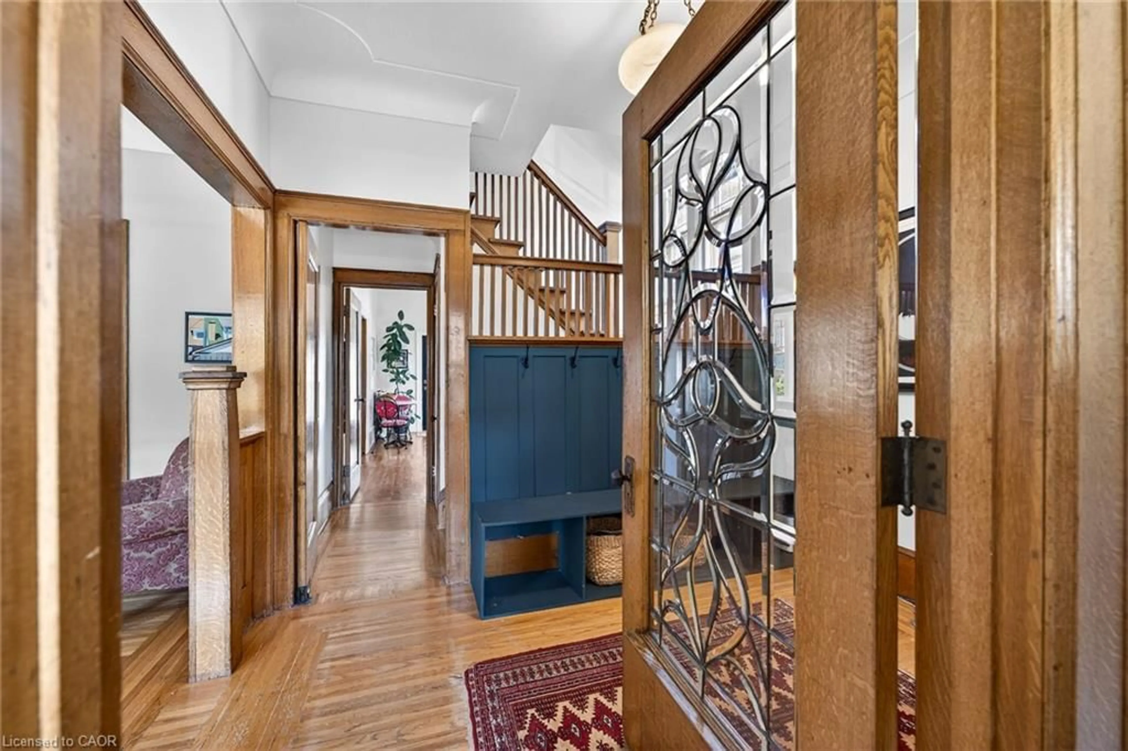Indoor foyer for 22 Connaught Ave, Hamilton Ontario L8M 3C2