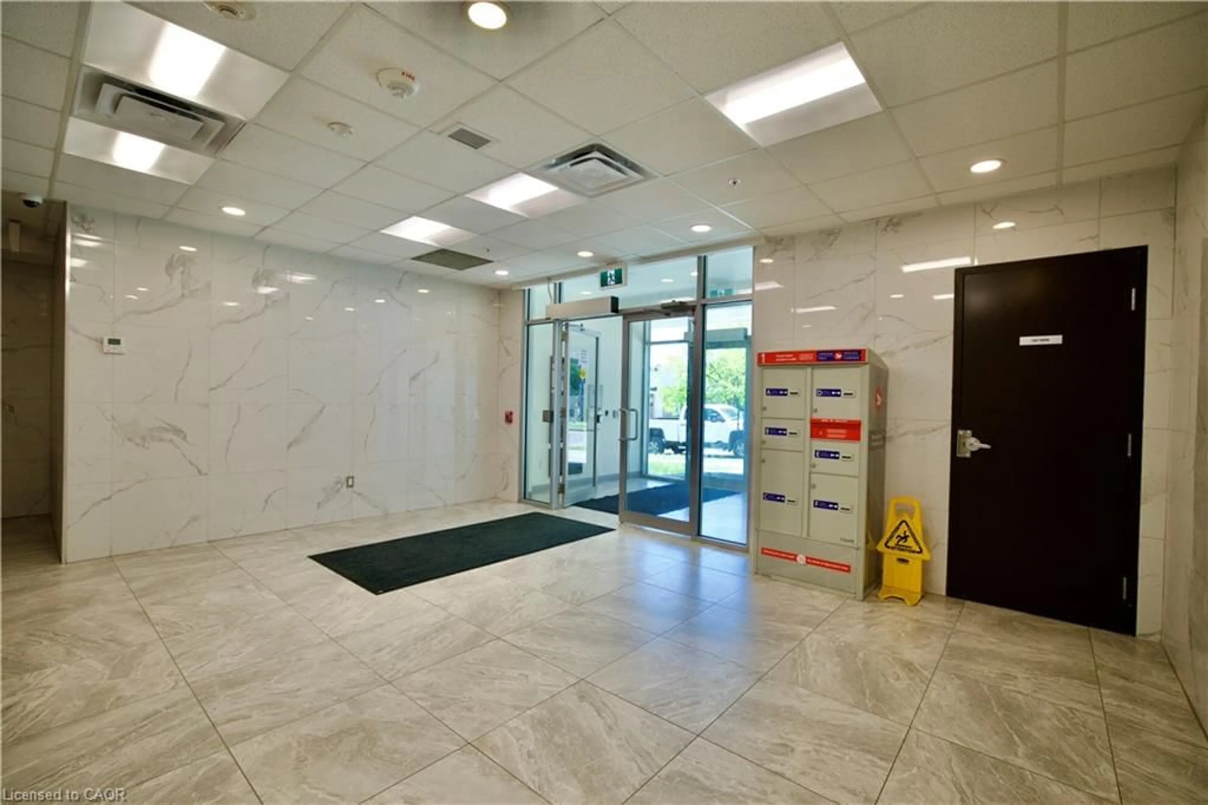 Indoor foyer for 246 Lester St #306, Waterloo Ontario N2L 0H1